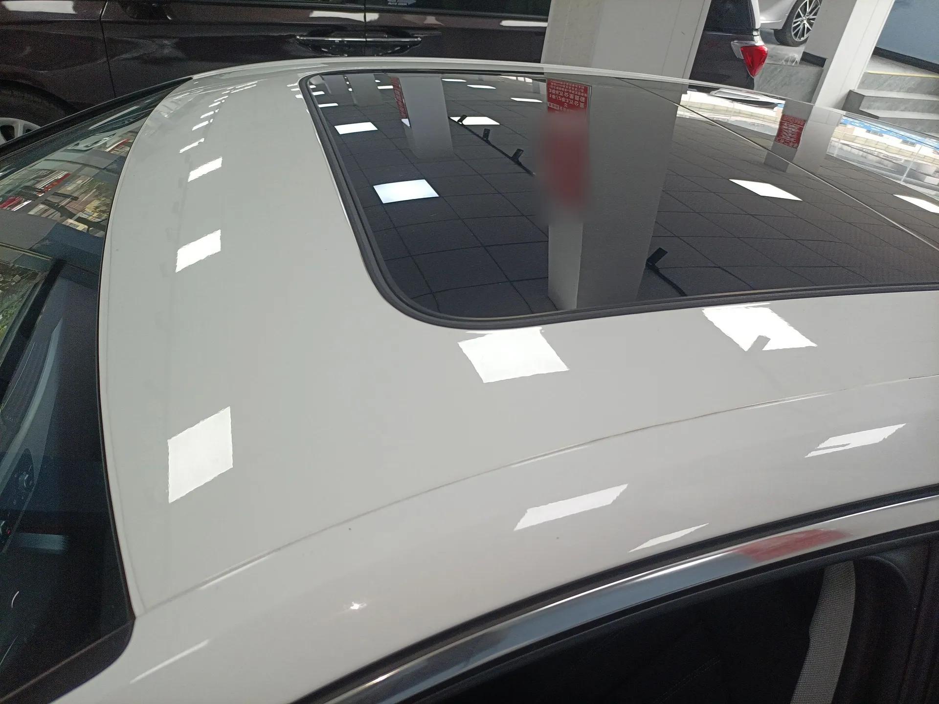 Audi A4L 2022 40 TFSI Fashion Dynamic Model — миниатюра 11