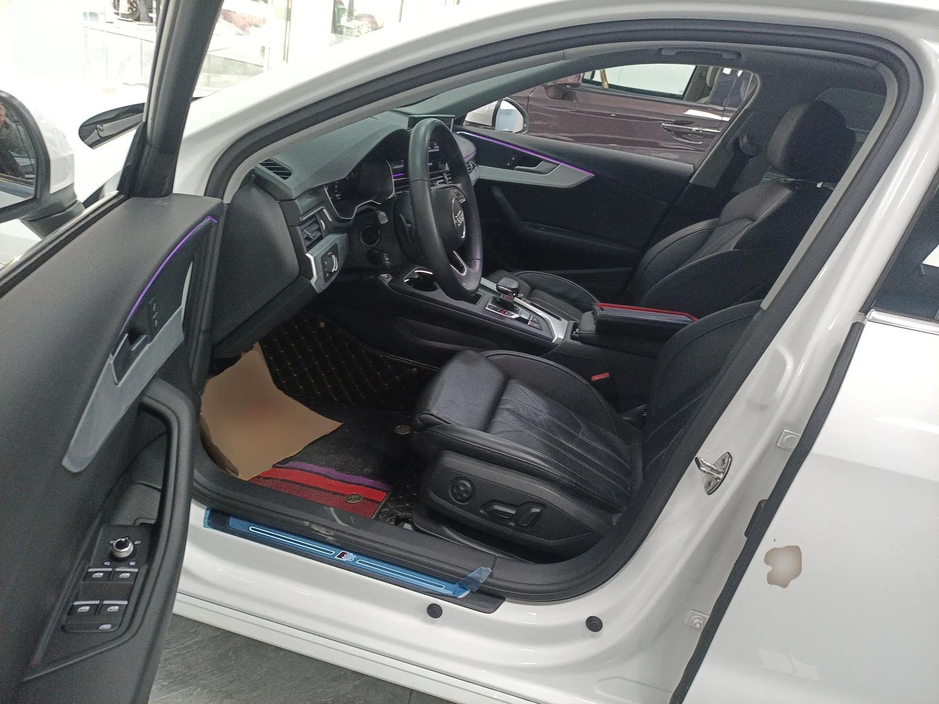 Audi A4L 2022 40 TFSI Fashion Dynamic Model — миниатюра 21