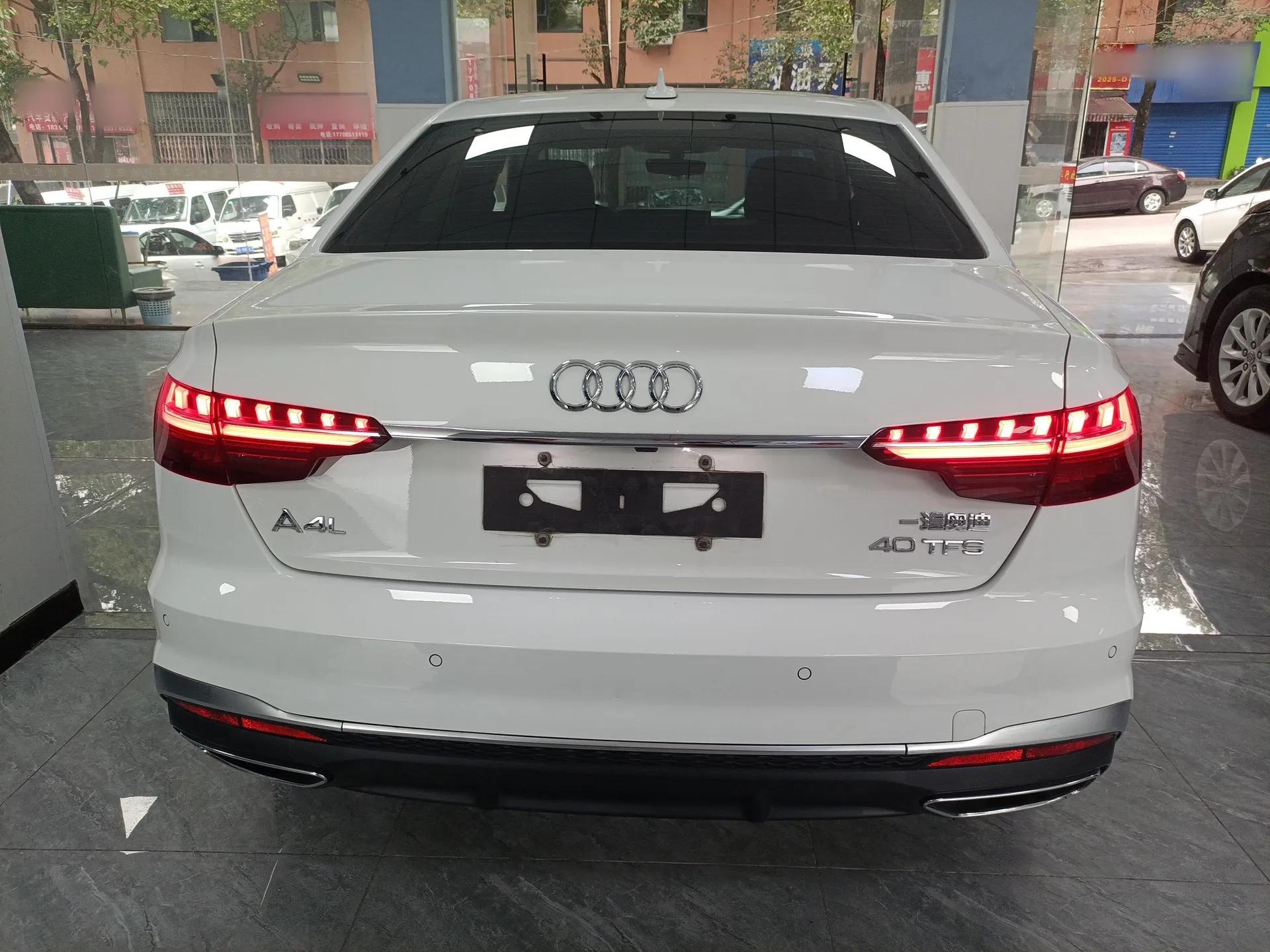 Audi A4L 2022 40 TFSI Fashion Dynamic Model — миниатюра 6