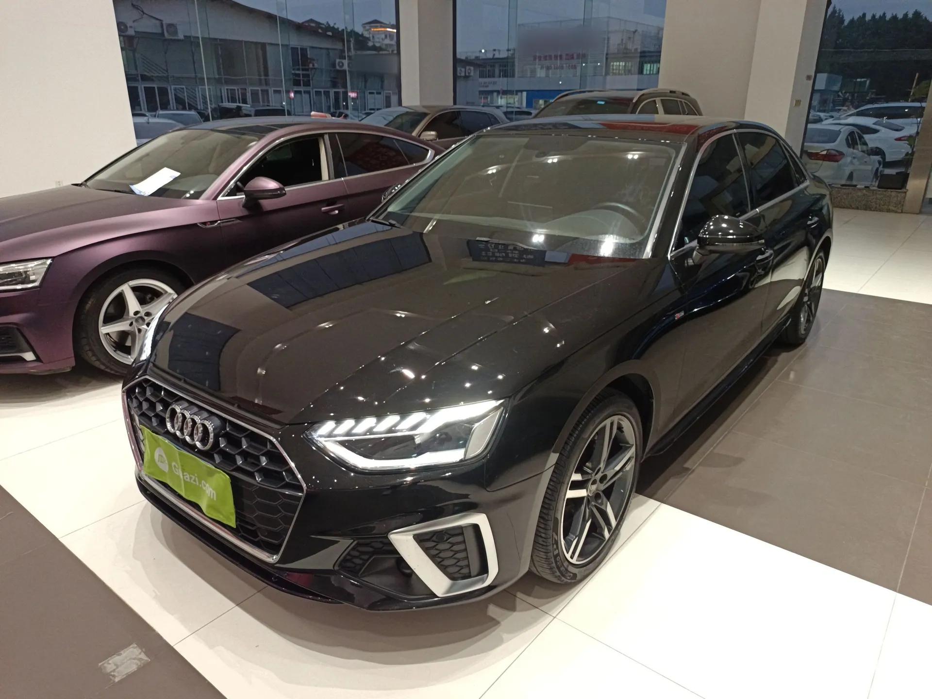 Audi A4L 2020 40 TFSI Luxury Dynamic Model — миниатюра 1
