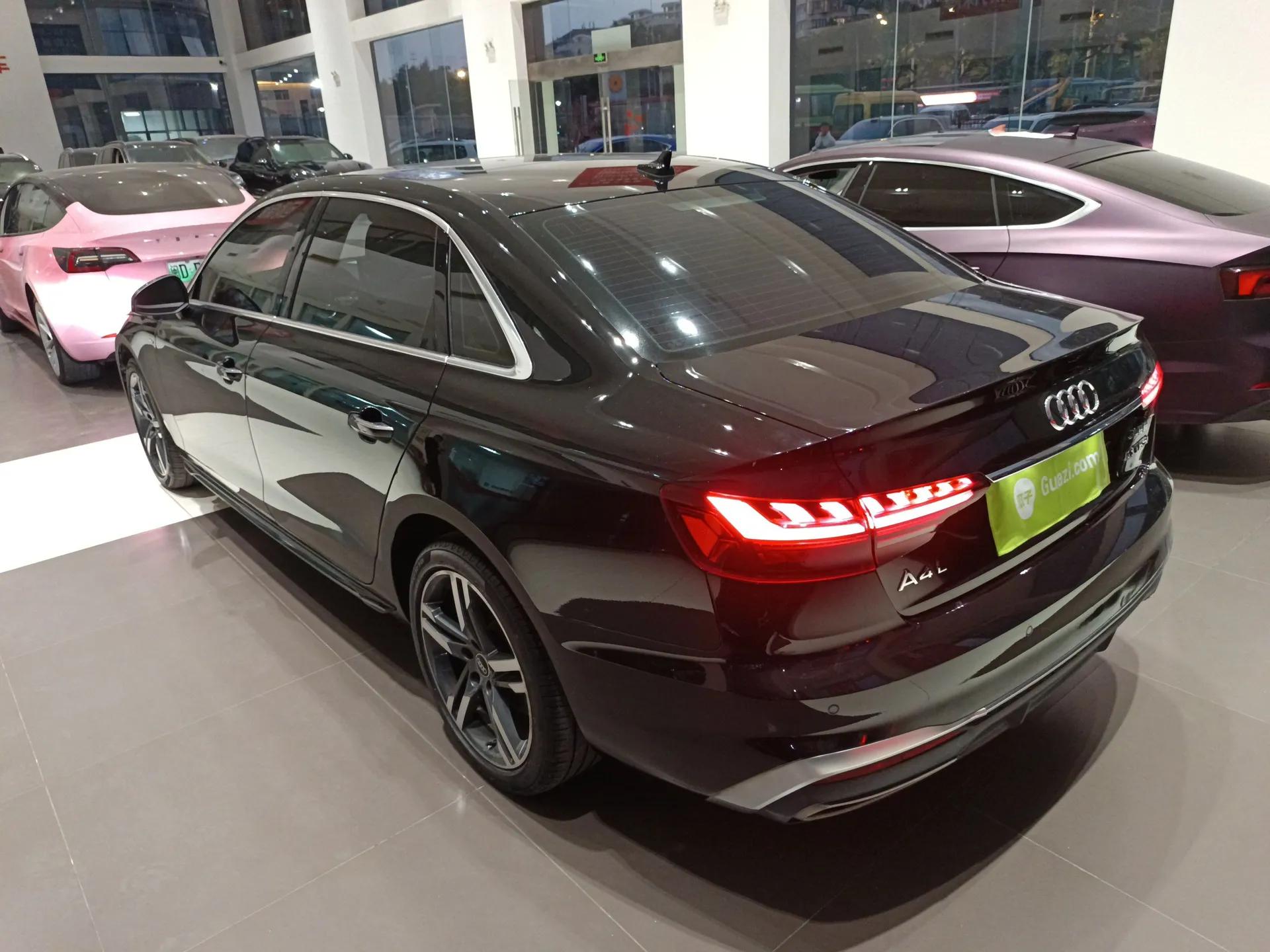 Audi A4L 2020 40 TFSI Luxury Dynamic Model — миниатюра 7
