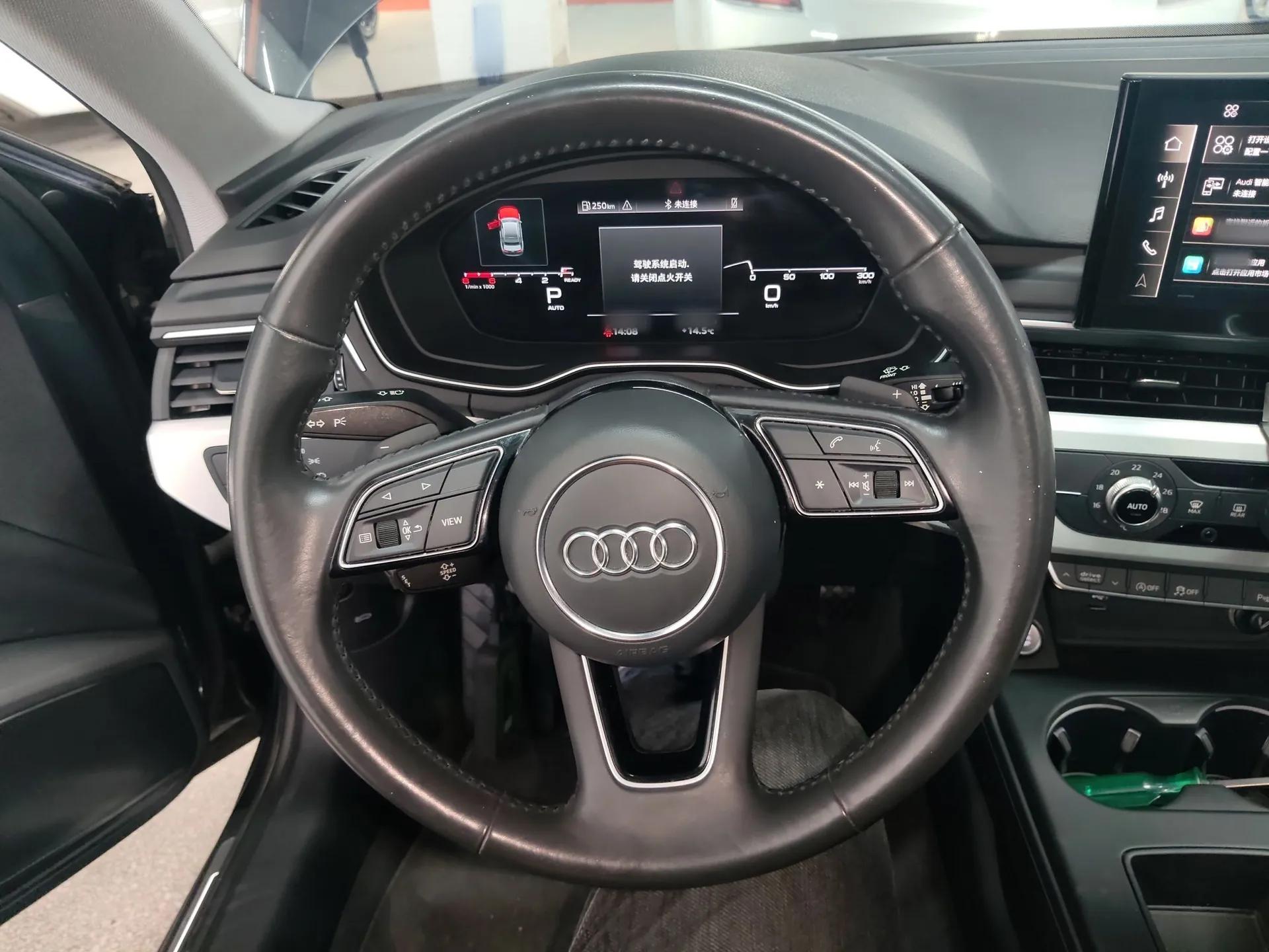 Audi A4L 2020 40 TFSI Fashion Dynamic Model — миниатюра 14