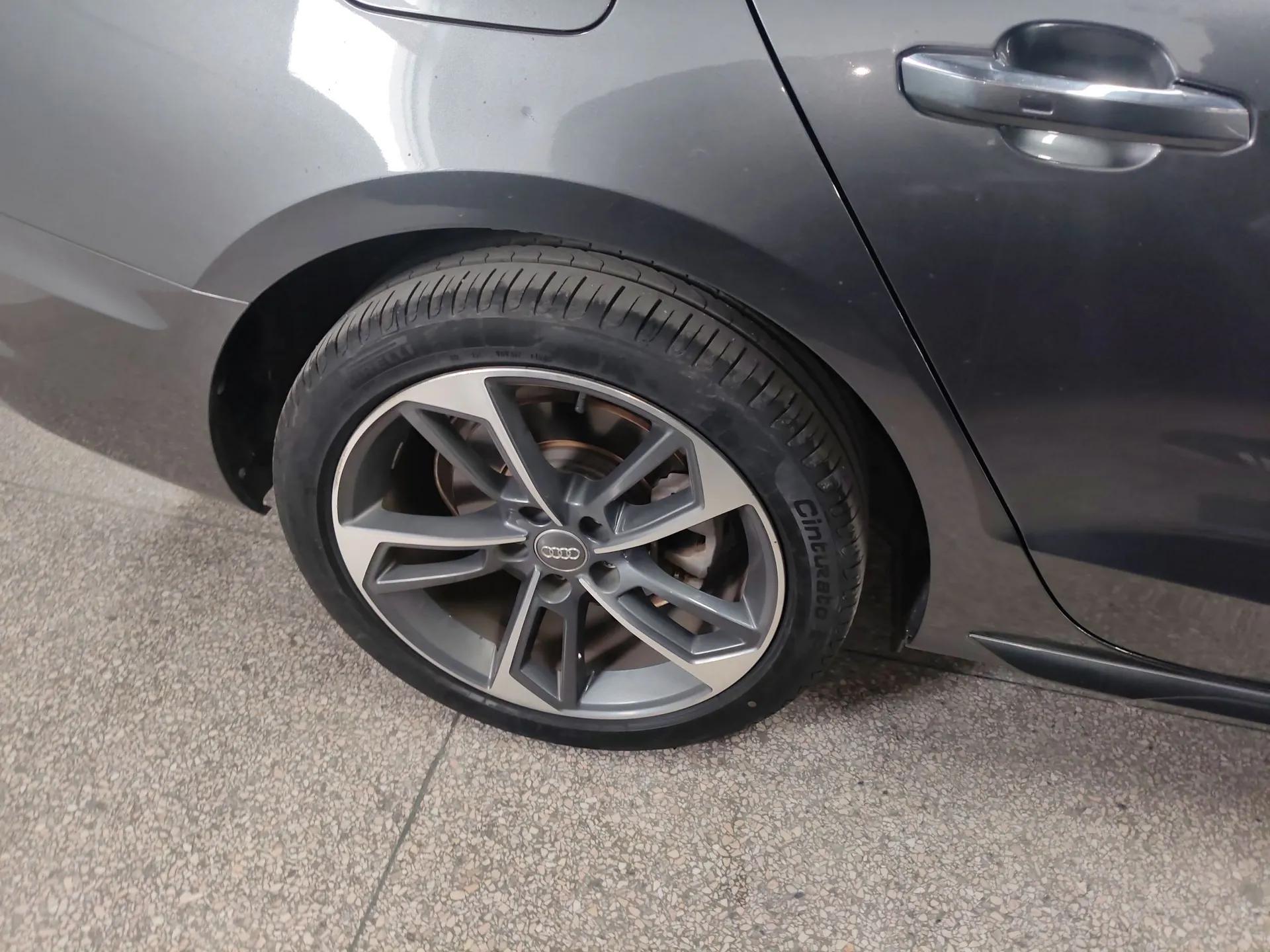 Audi A4L 2020 40 TFSI Fashion Dynamic Model — миниатюра 10