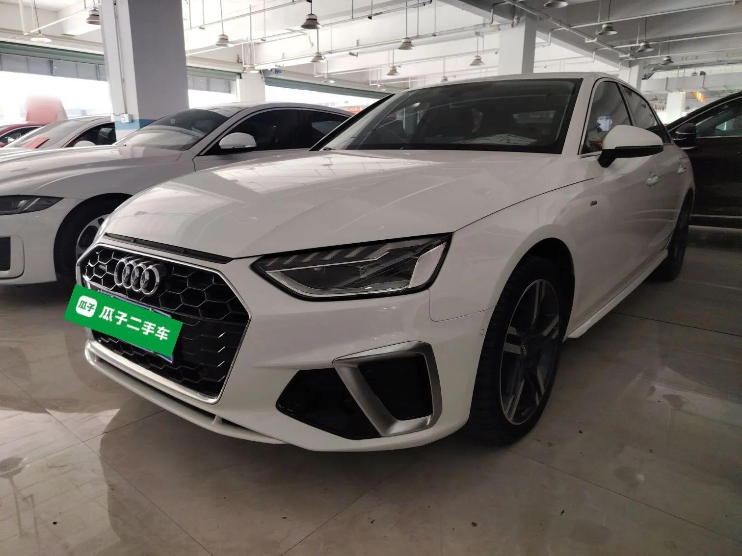 Audi A4L 2020 40 TFSI quattro Luxury Dynamic Model — миниатюра 1