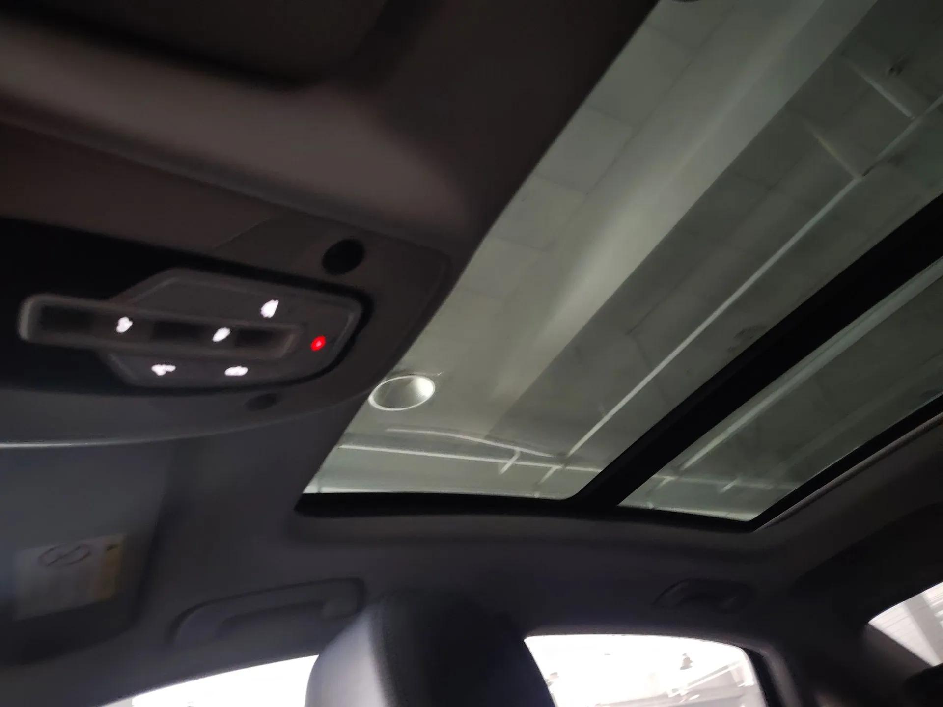 Audi A4L 2020 40 TFSI quattro Luxury Dynamic Model — миниатюра 21