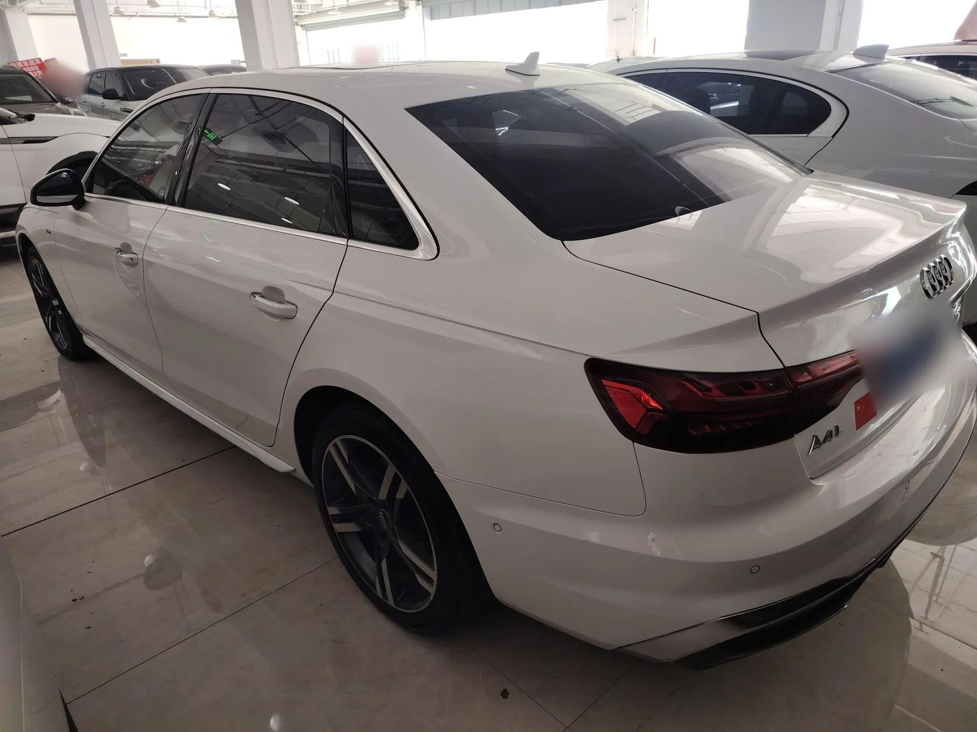 Audi A4L 2020 40 TFSI quattro Luxury Dynamic Model — миниатюра 4