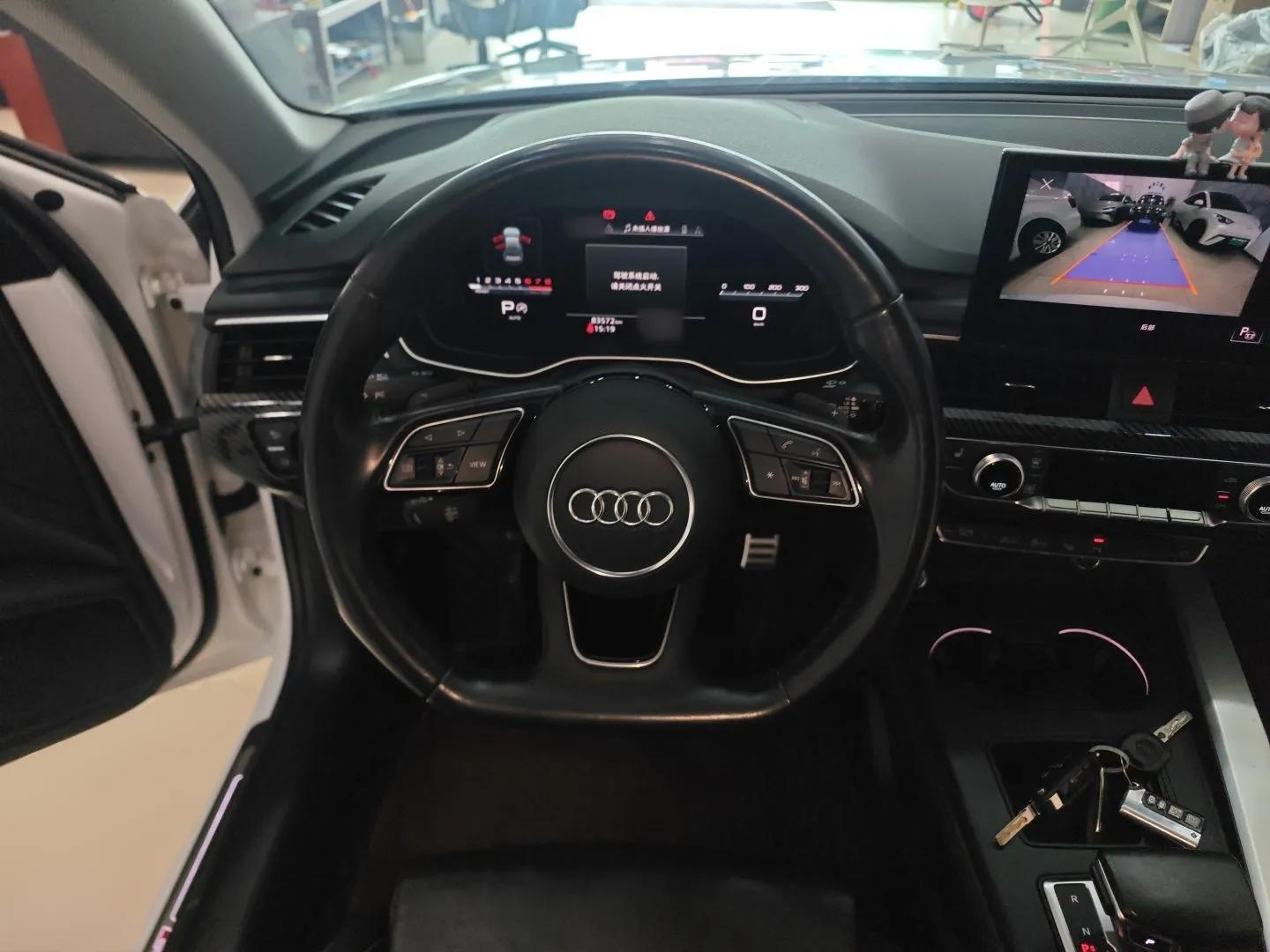 Audi A4L 2022 40 TFSI Luxury Dynamic Model — миниатюра 13
