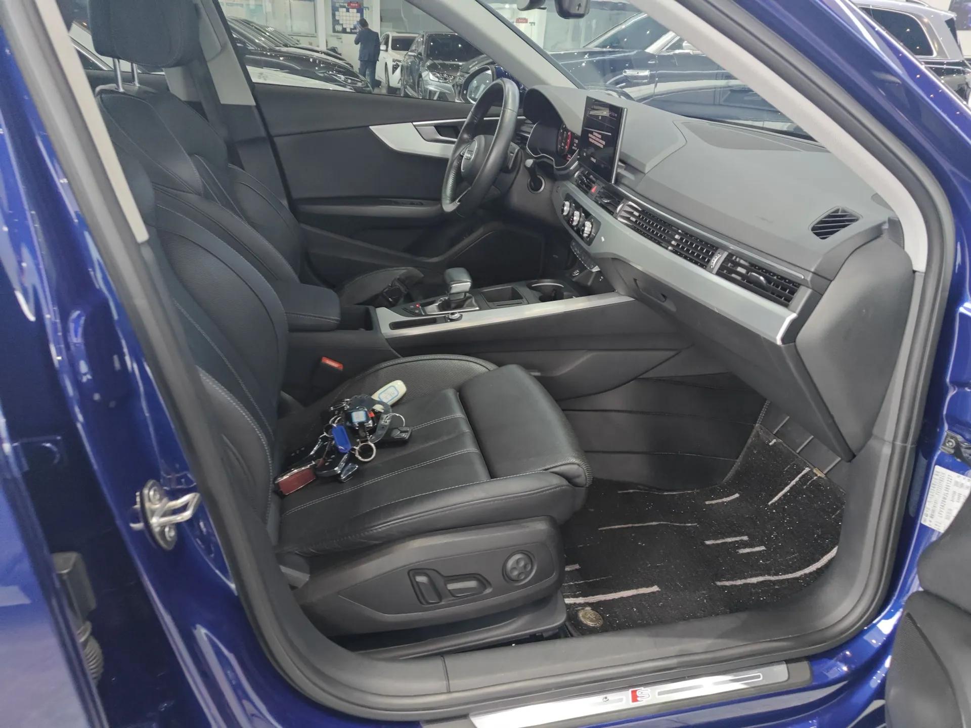 Audi A4L 2020 40 TFSI Fashion Dynamic Model — миниатюра 23
