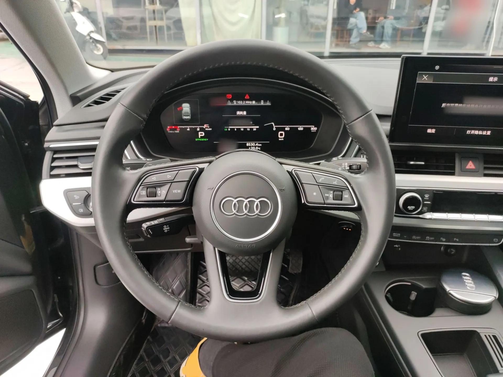Audi A4L 2020 40 TFSI Luxury Dynamic Model — миниатюра 13