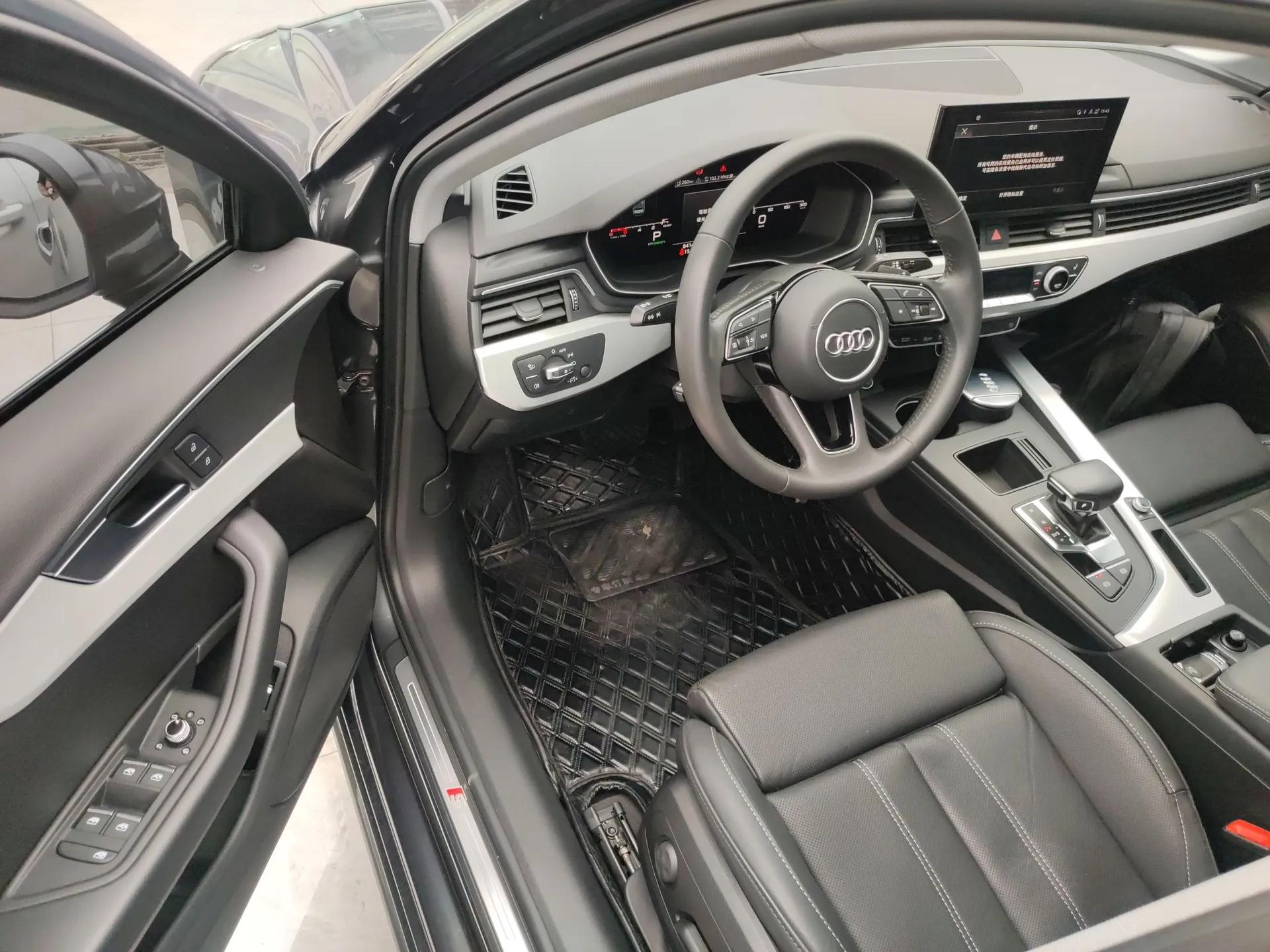 Audi A4L 2020 40 TFSI Luxury Dynamic Model — миниатюра 18