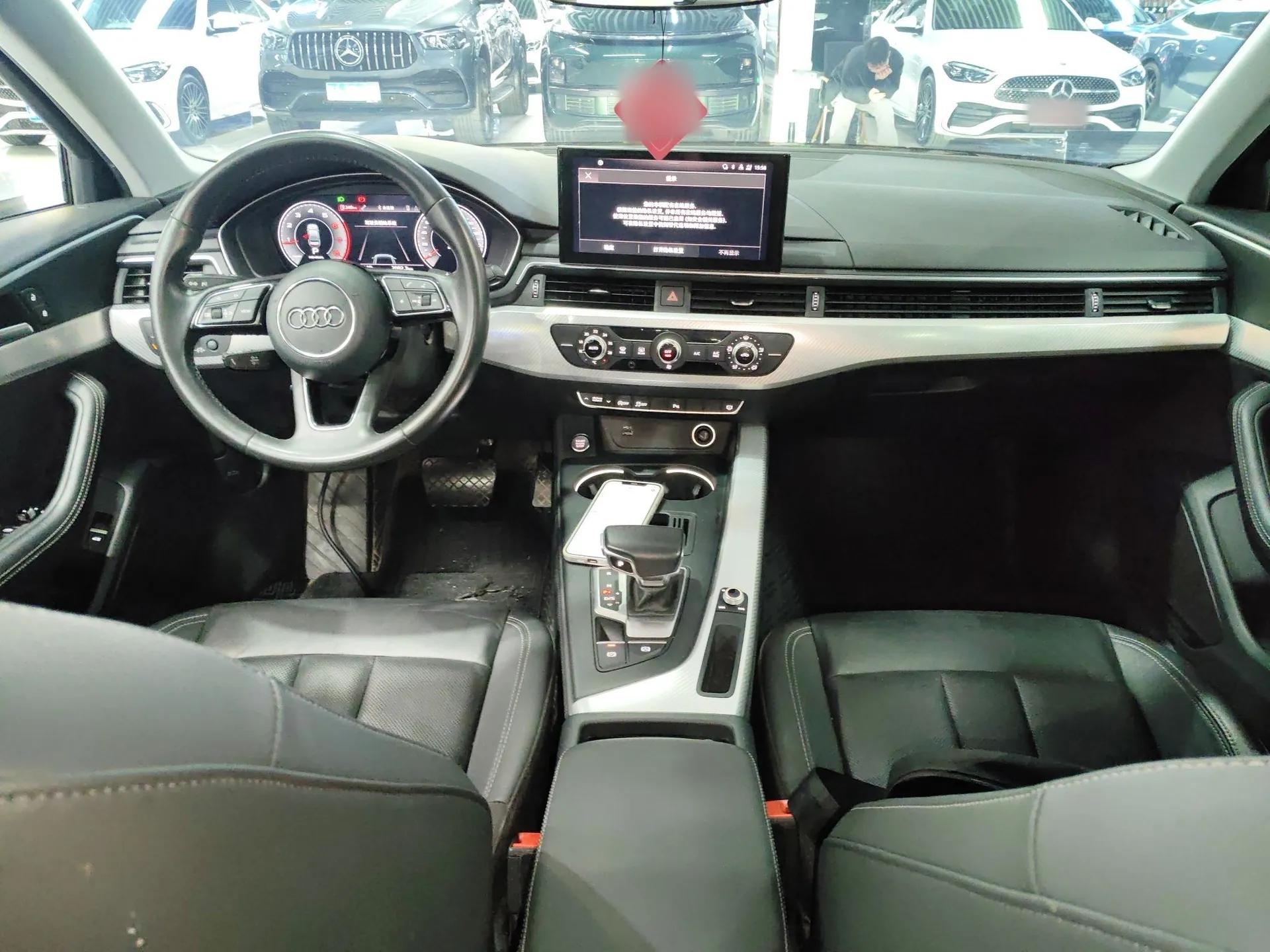Audi A4L 2020 40 TFSI Fashionable and Elegant Model — миниатюра 13
