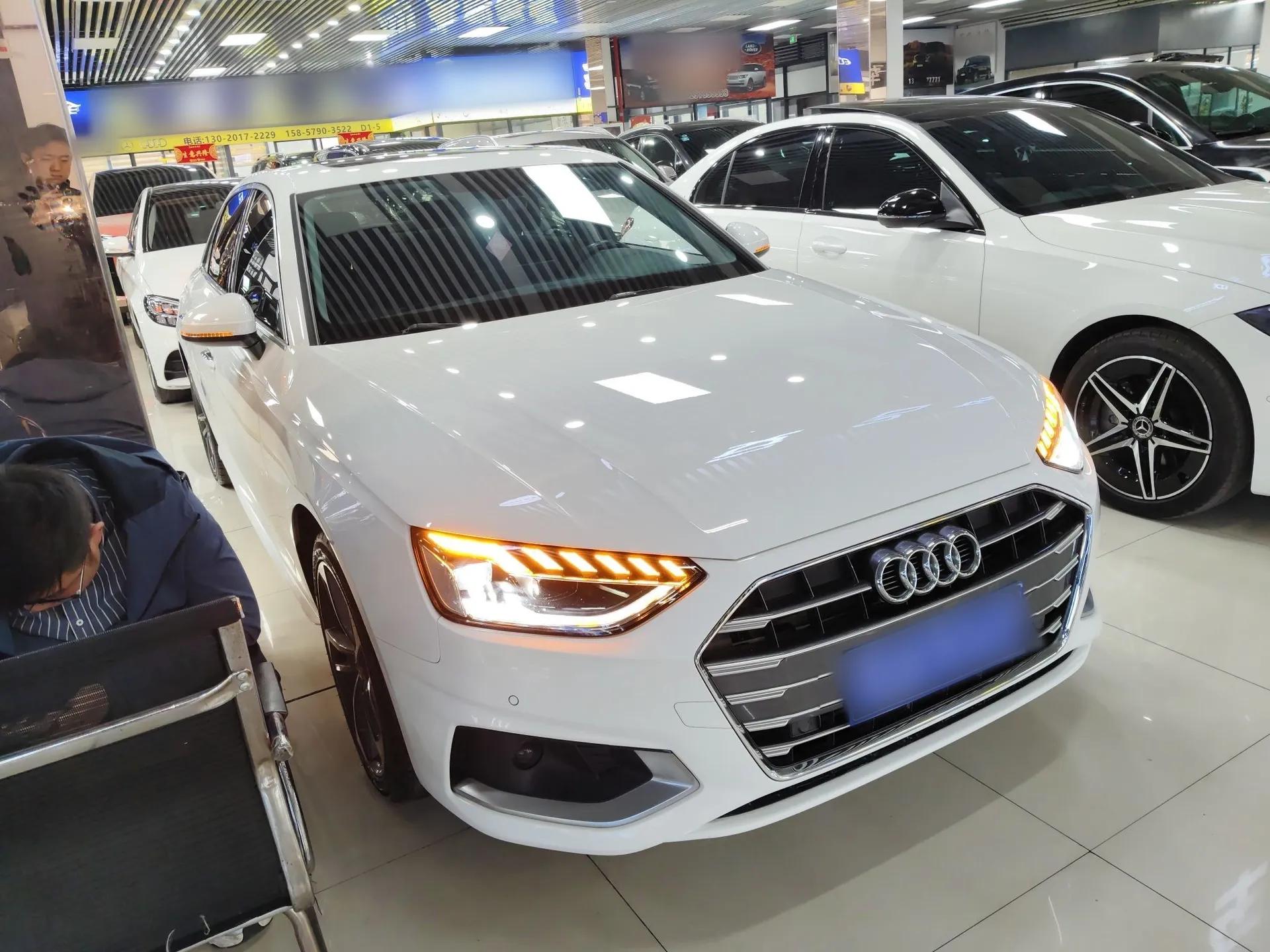 Audi A4L 2020 40 TFSI Fashionable and Elegant Model — миниатюра 3