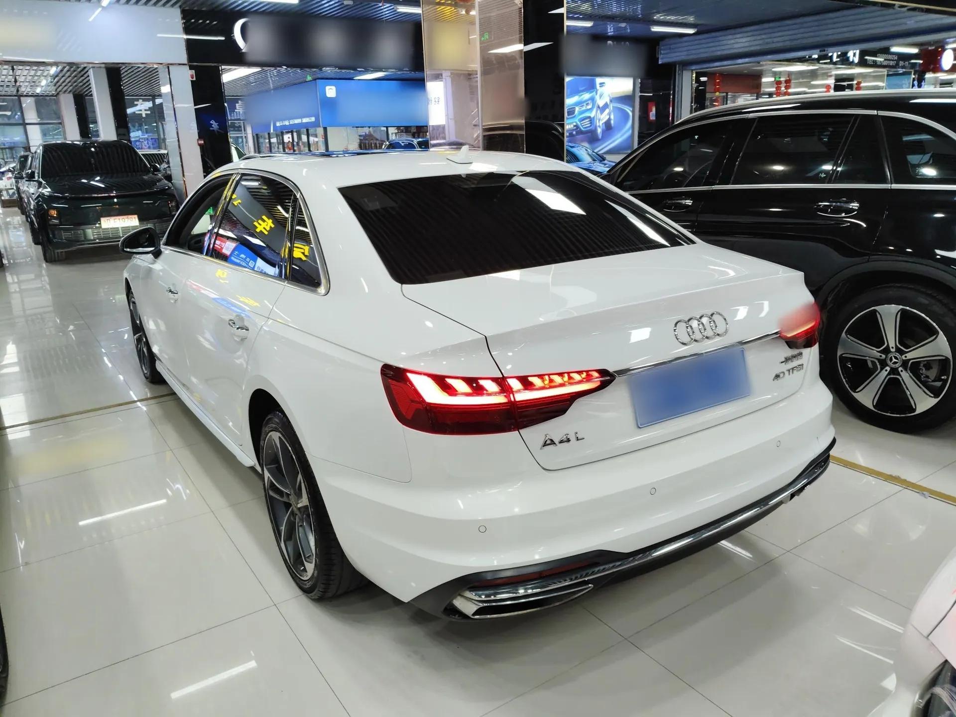 Audi A4L 2020 40 TFSI Fashionable and Elegant Model — миниатюра 4