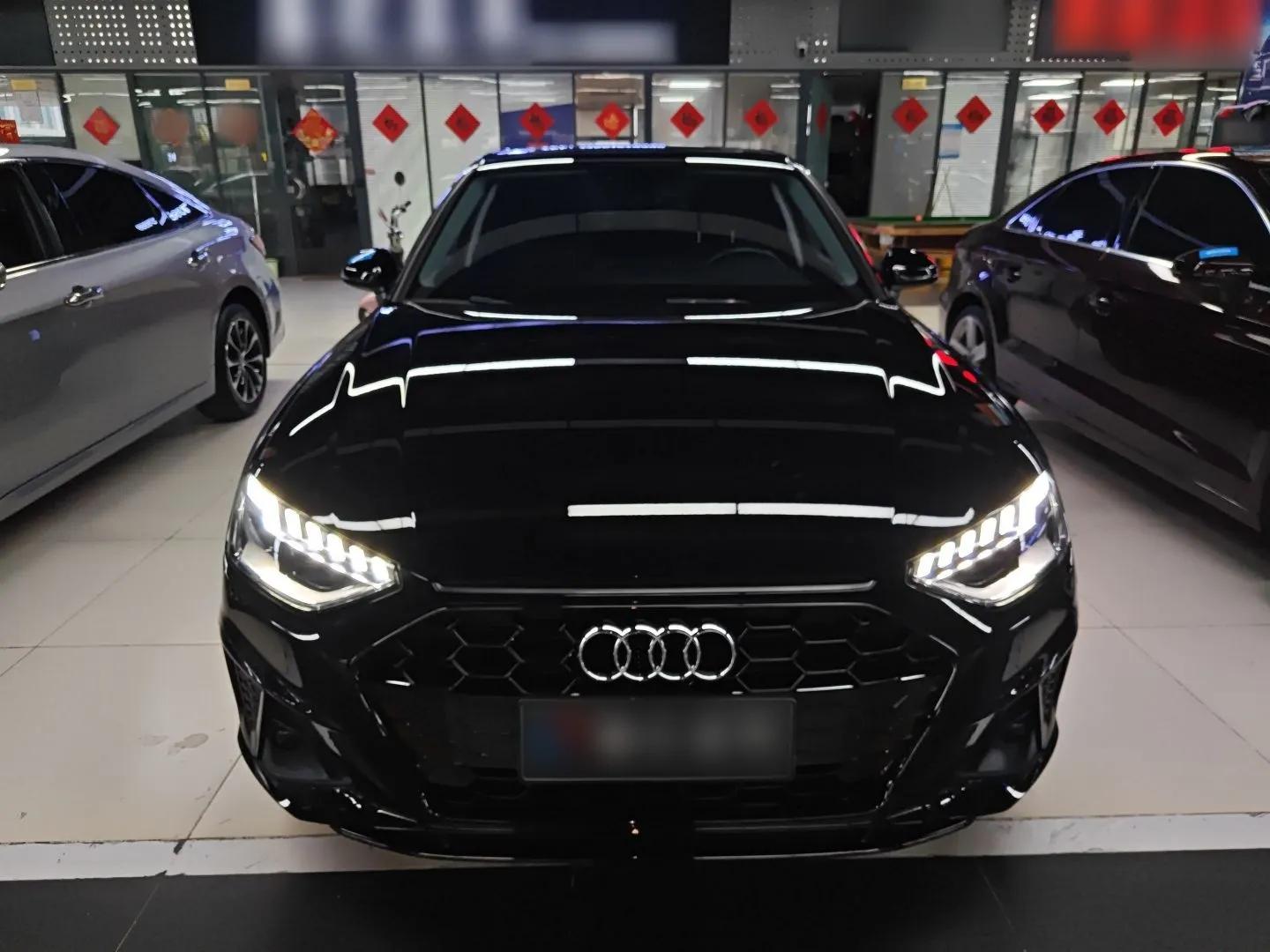 Audi A4L 2022 40 TFSI Luxury Dynamic Model — миниатюра 2