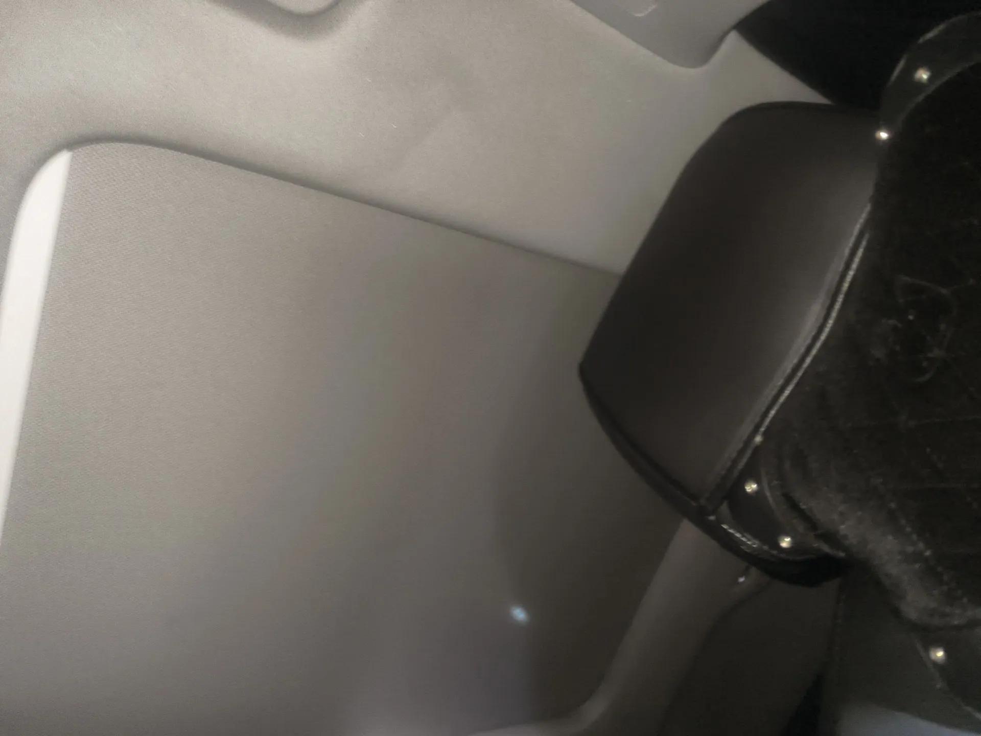 Audi A4L 2020 40 TFSI Luxury Dynamic Model — миниатюра 15