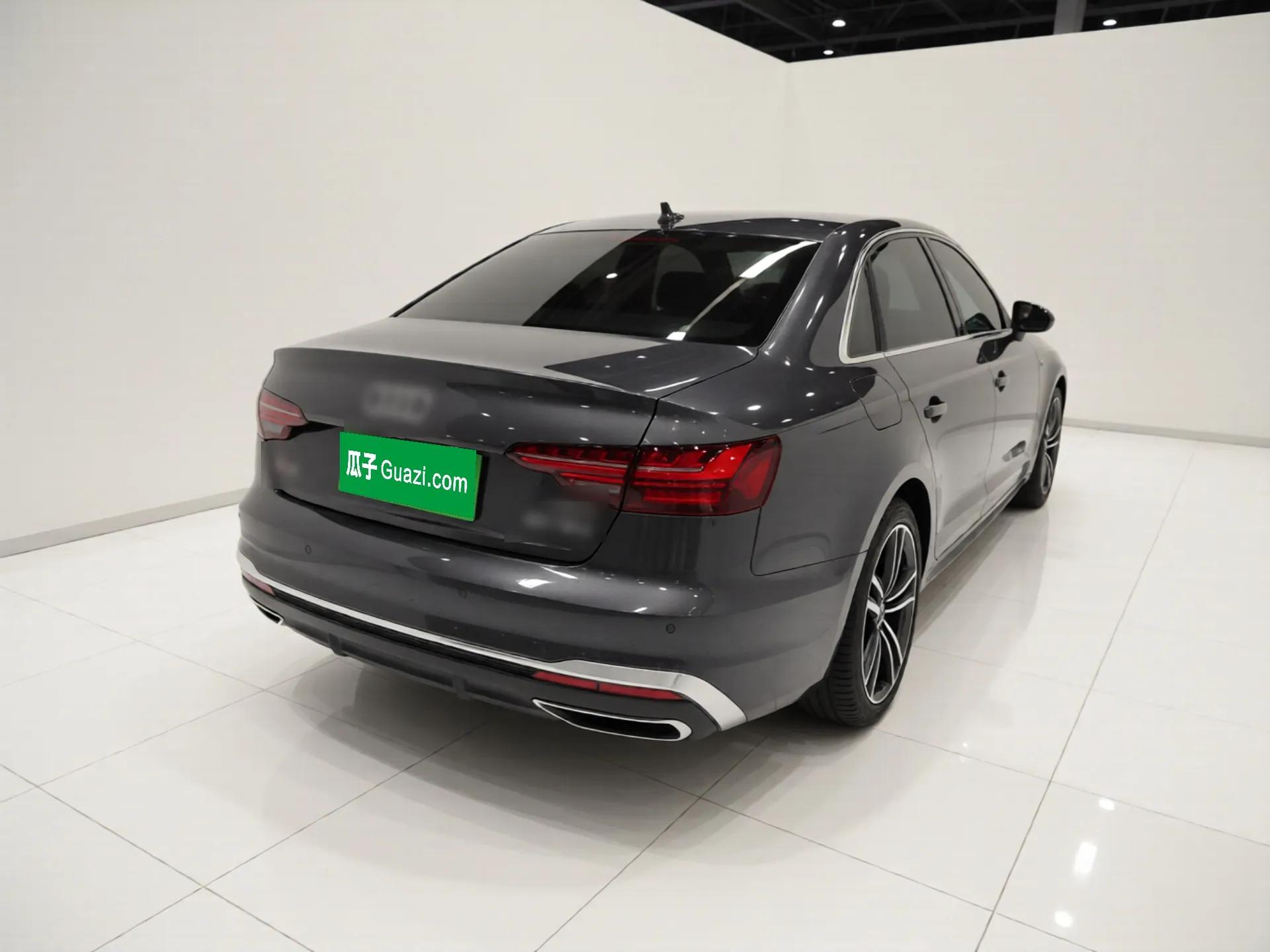 Audi A4L 2020 40 TFSI Luxury Dynamic Model — миниатюра 6