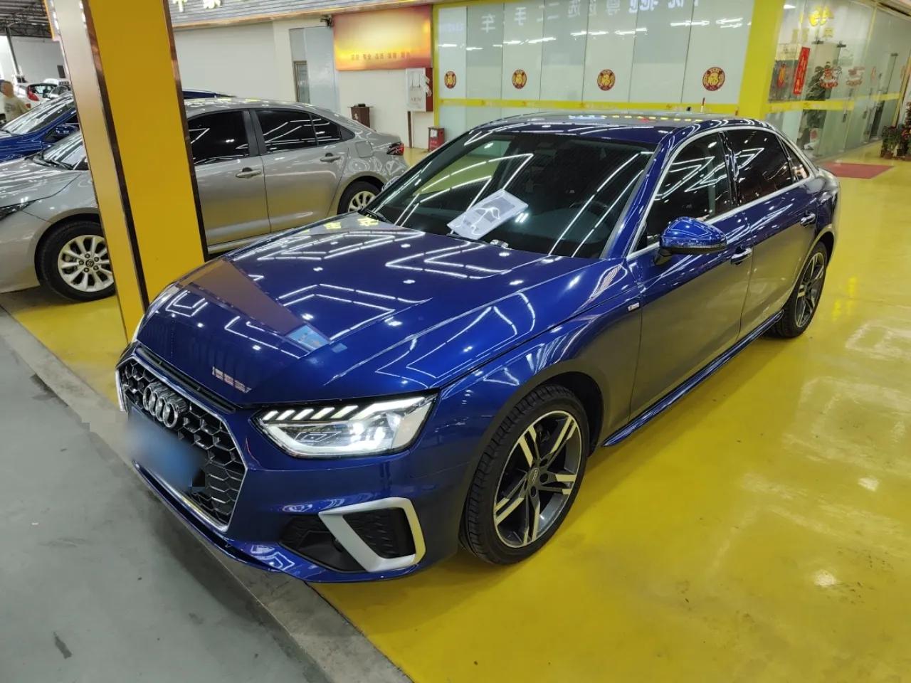 Audi A4L 2022 40 TFSI Luxury Dynamic Model — миниатюра 1