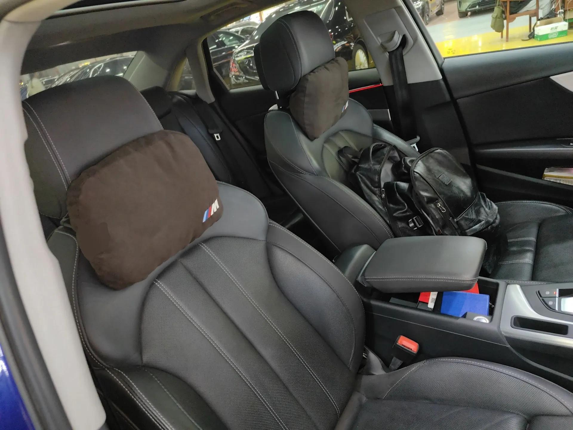 Audi A4L 2022 40 TFSI Luxury Dynamic Model — миниатюра 23