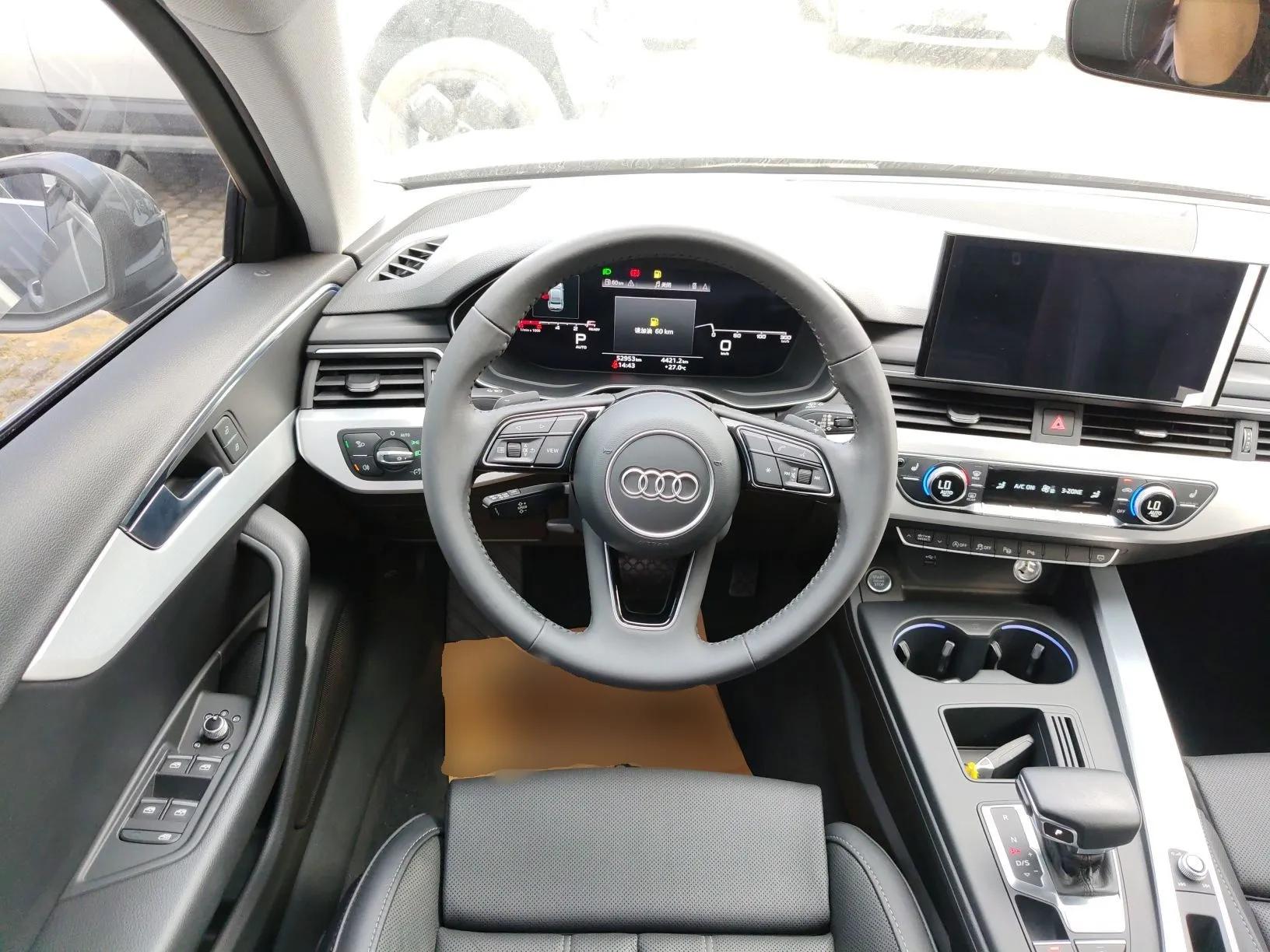 Audi A4L 2020 40 TFSI Luxury Dynamic Model — миниатюра 11