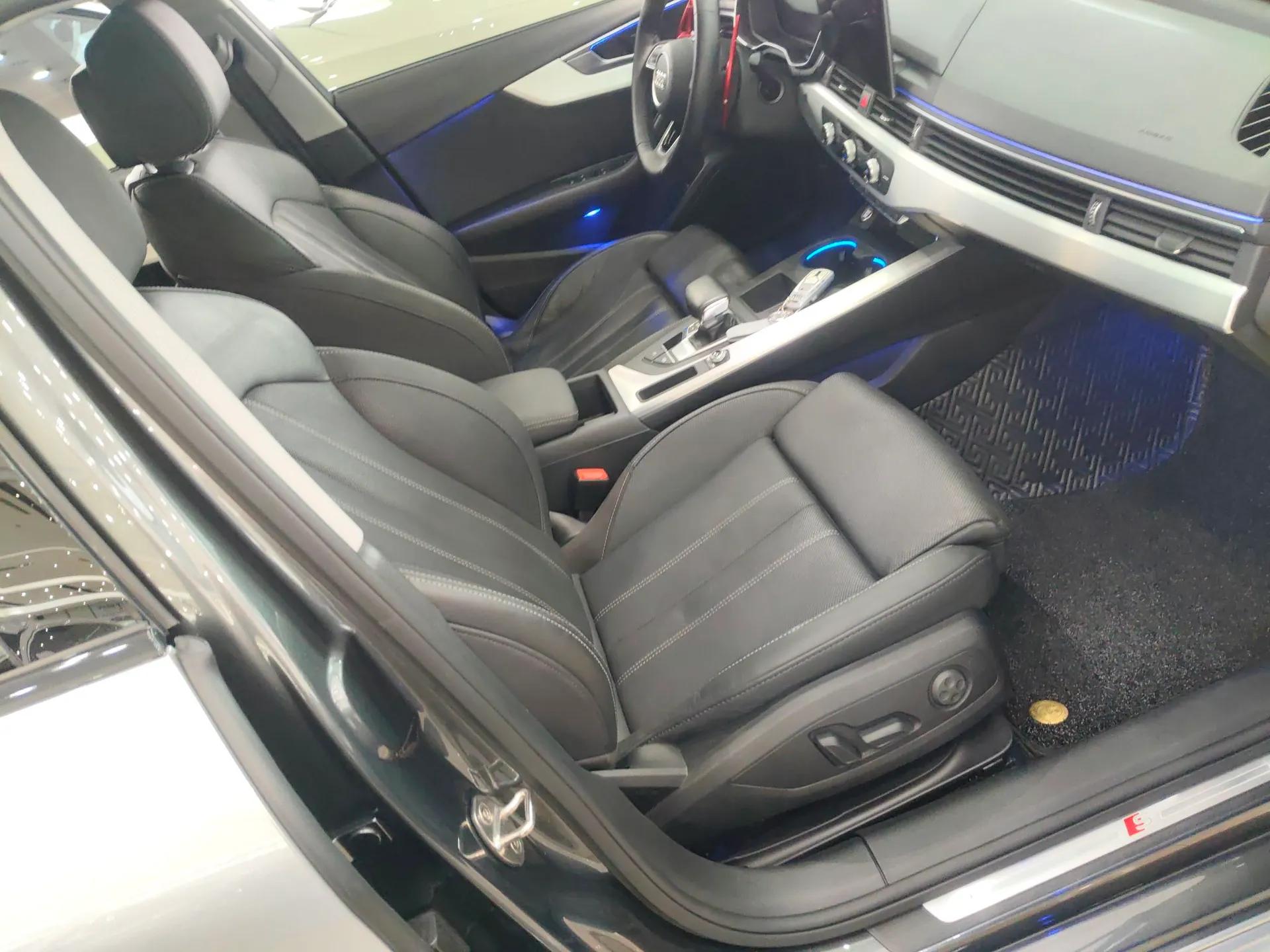 Audi A4L 2022 40 TFSI Fashion Dynamic Model — миниатюра 23