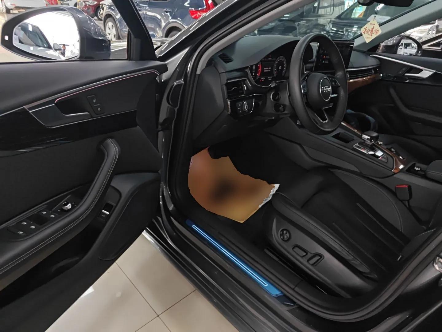 Audi A4L 2020 40 TFSI Luxury Prestige Edition — миниатюра 19