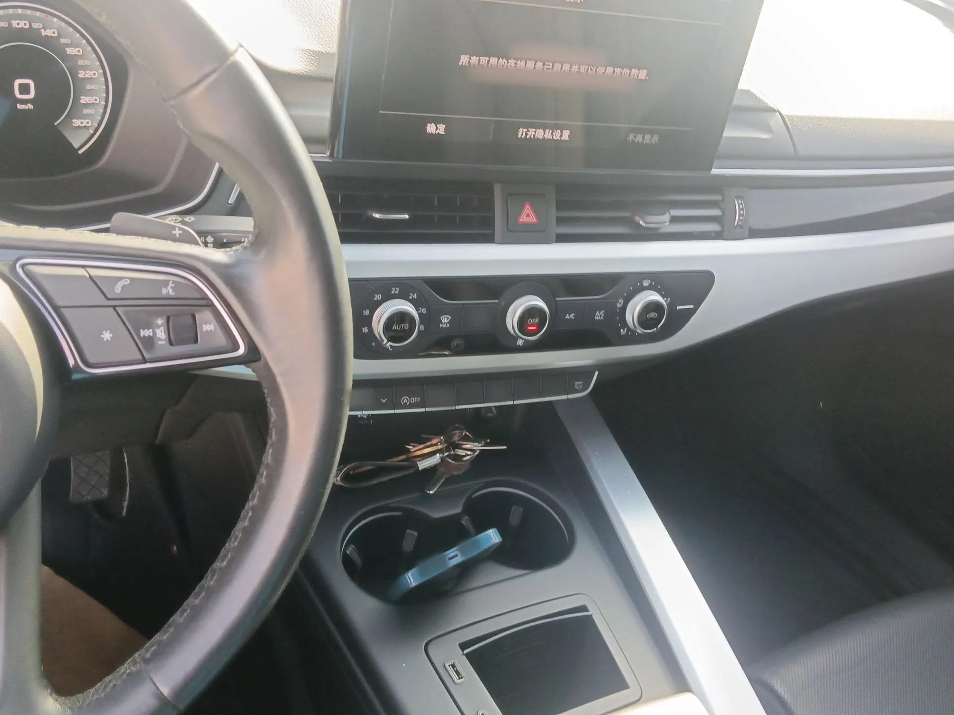 Audi A4L 2022 40 TFSI Fashion Dynamic Model — миниатюра 13