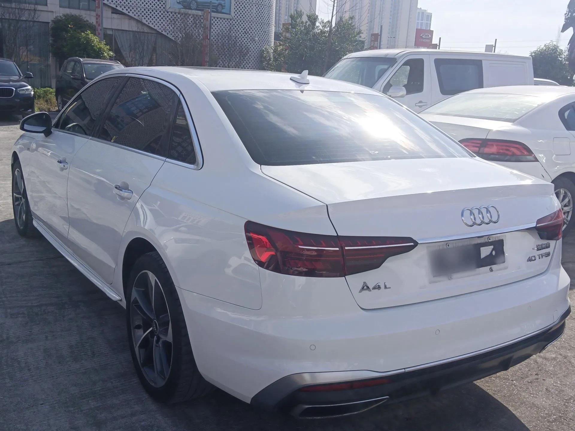 Audi A4L 2022 40 TFSI Fashion Dynamic Model — миниатюра 4