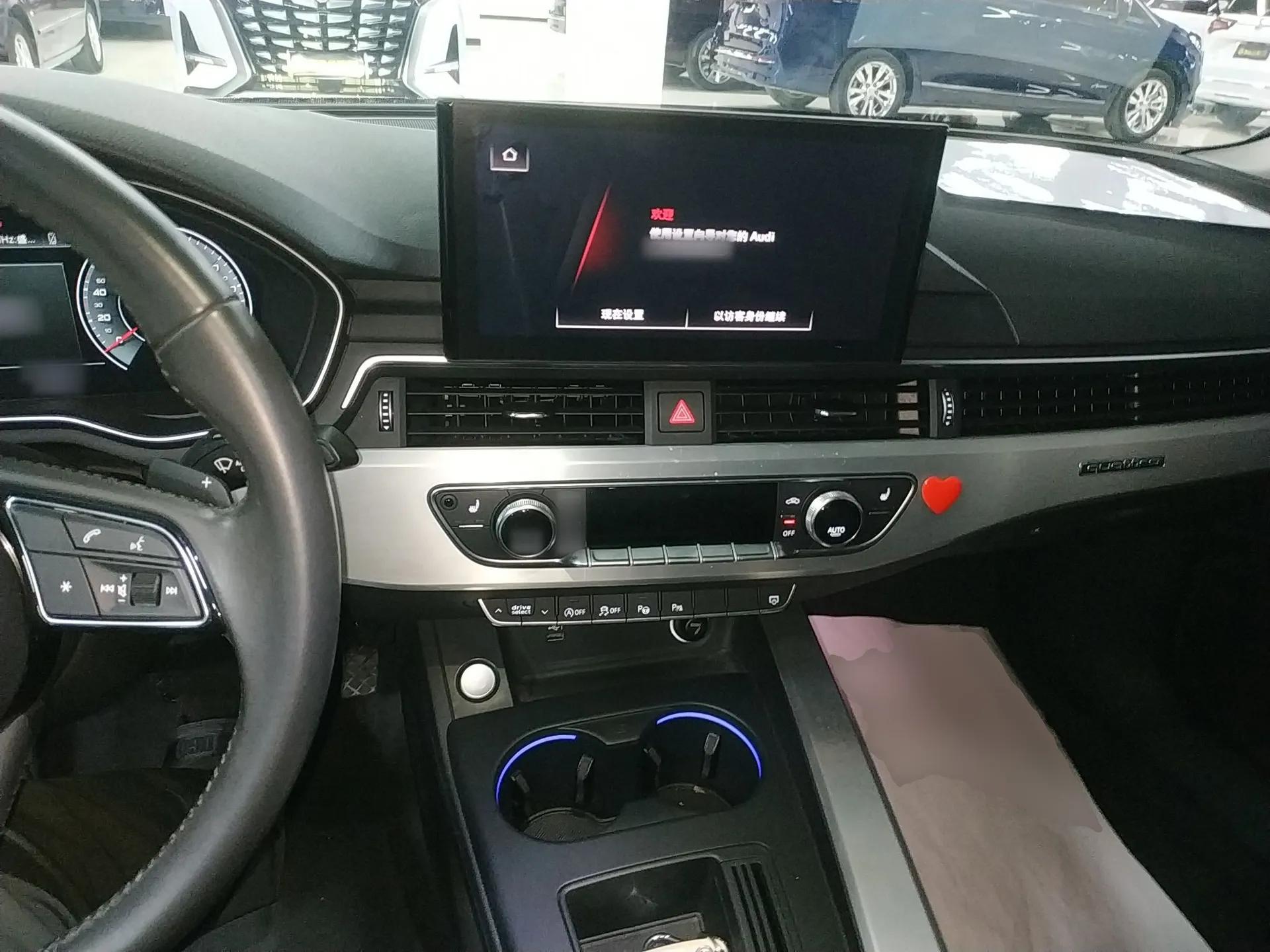 Audi A4L 2020 40 TFSI quattro Luxury Dynamic Model — миниатюра 13