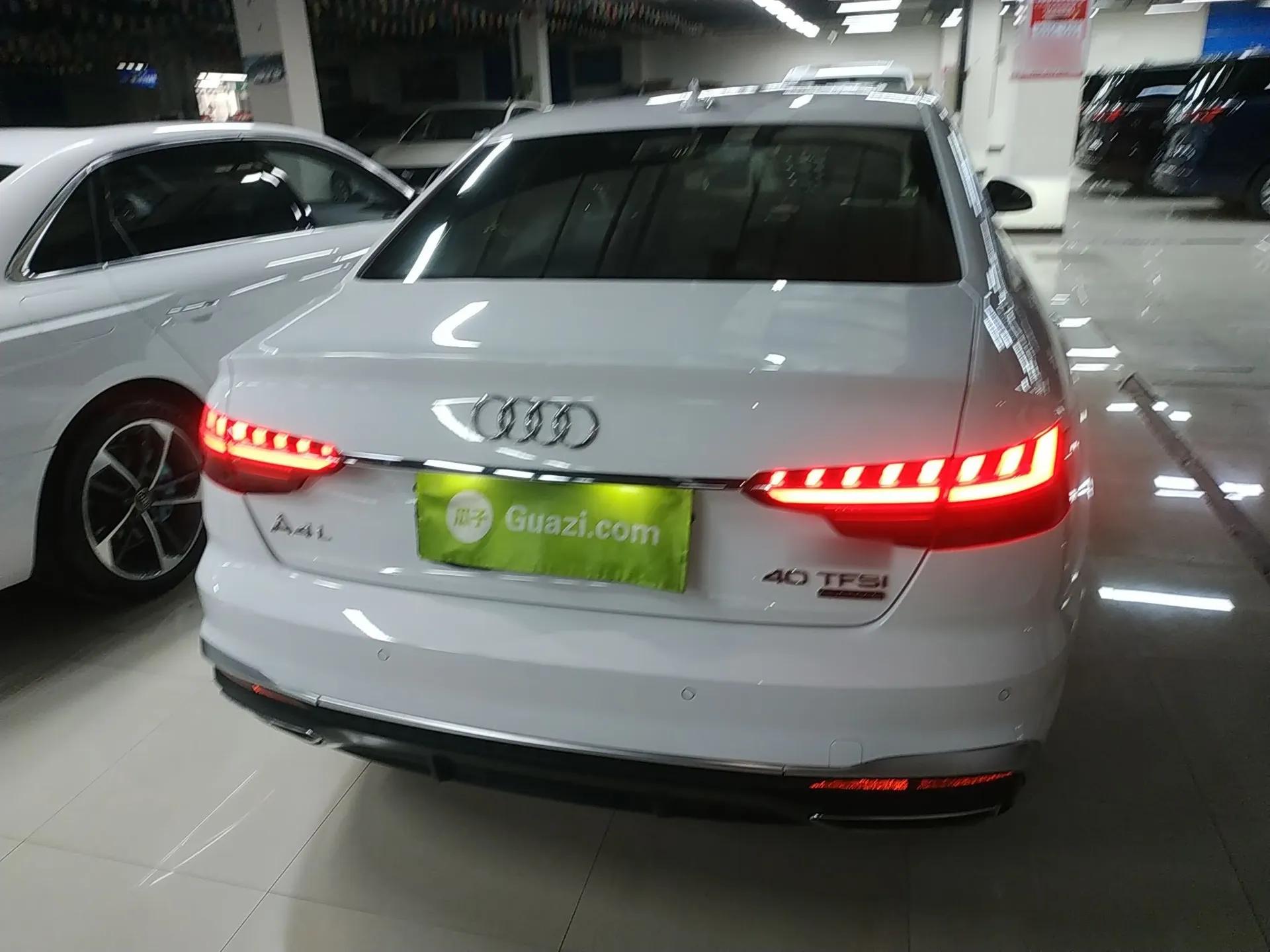 Audi A4L 2020 40 TFSI quattro Luxury Dynamic Model — миниатюра 5