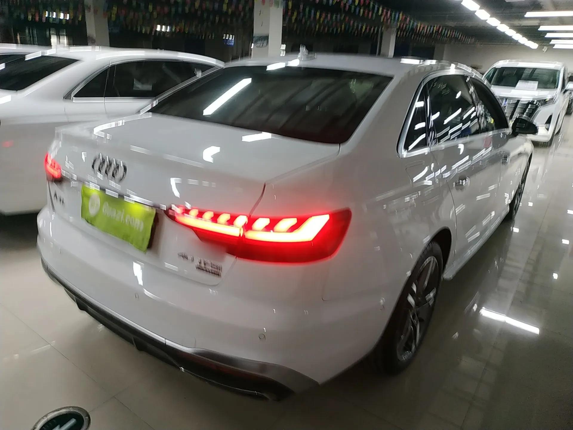 Audi A4L 2020 40 TFSI quattro Luxury Dynamic Model — миниатюра 6