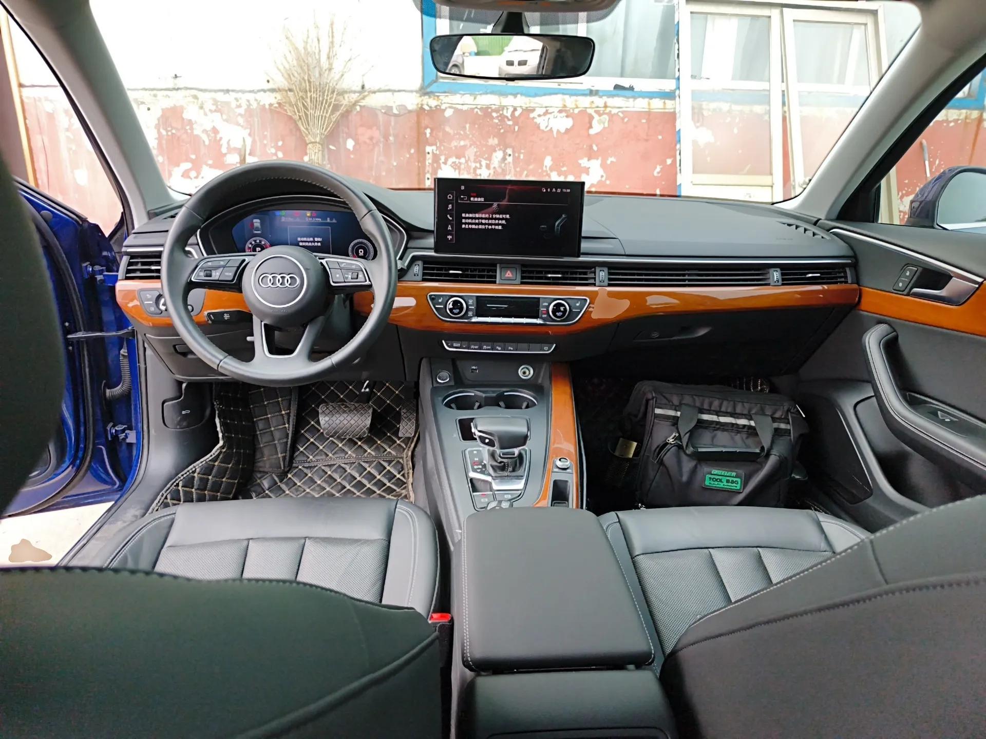 Audi A4L 2020 40 TFSI Fashionable and Elegant Model — миниатюра 13