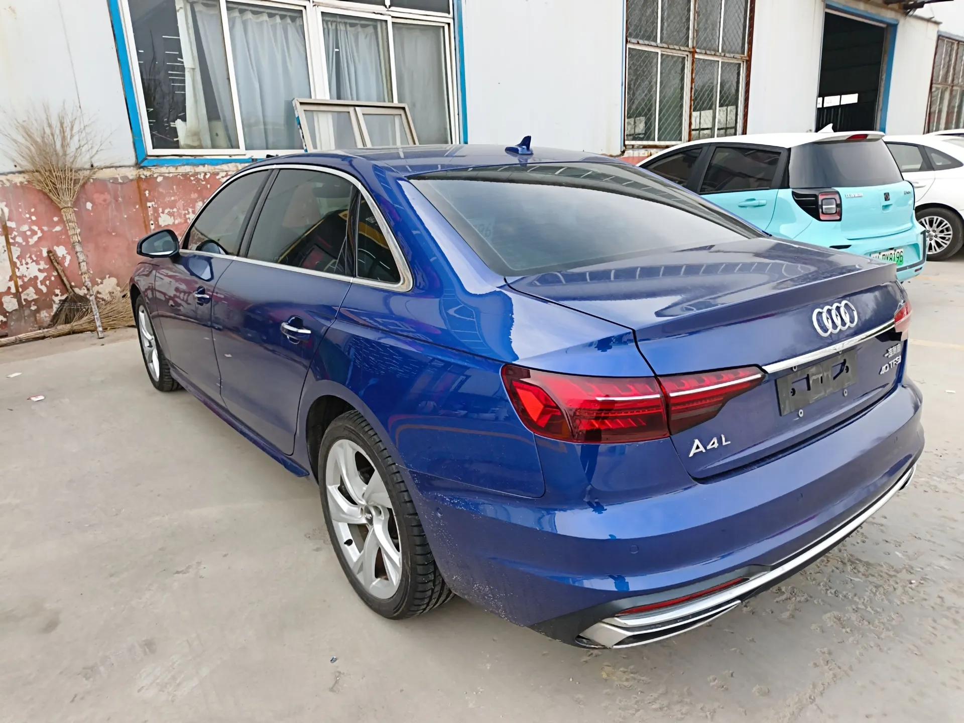 Audi A4L 2020 40 TFSI Fashionable and Elegant Model — миниатюра 4