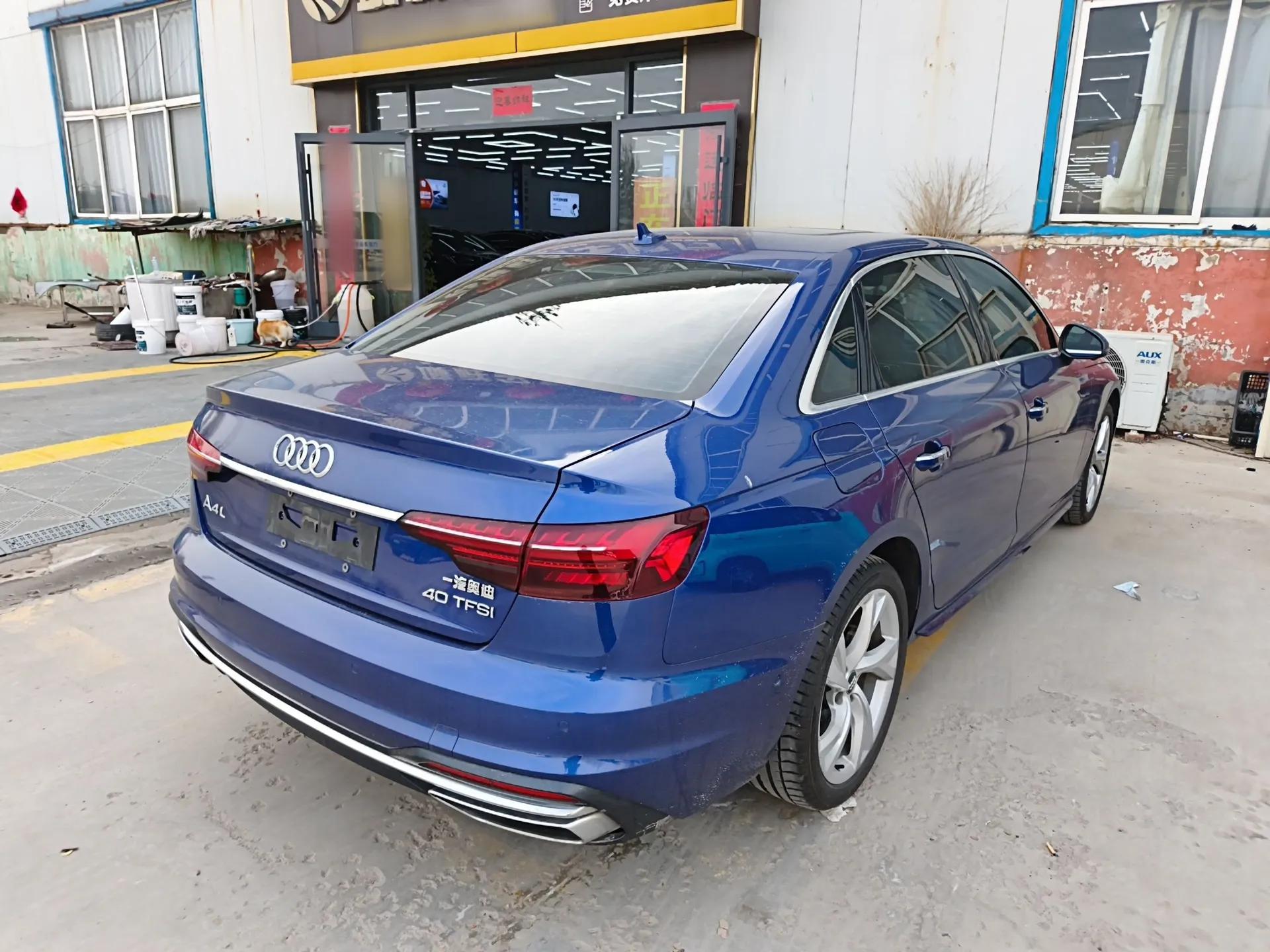 Audi A4L 2020 40 TFSI Fashionable and Elegant Model — миниатюра 6