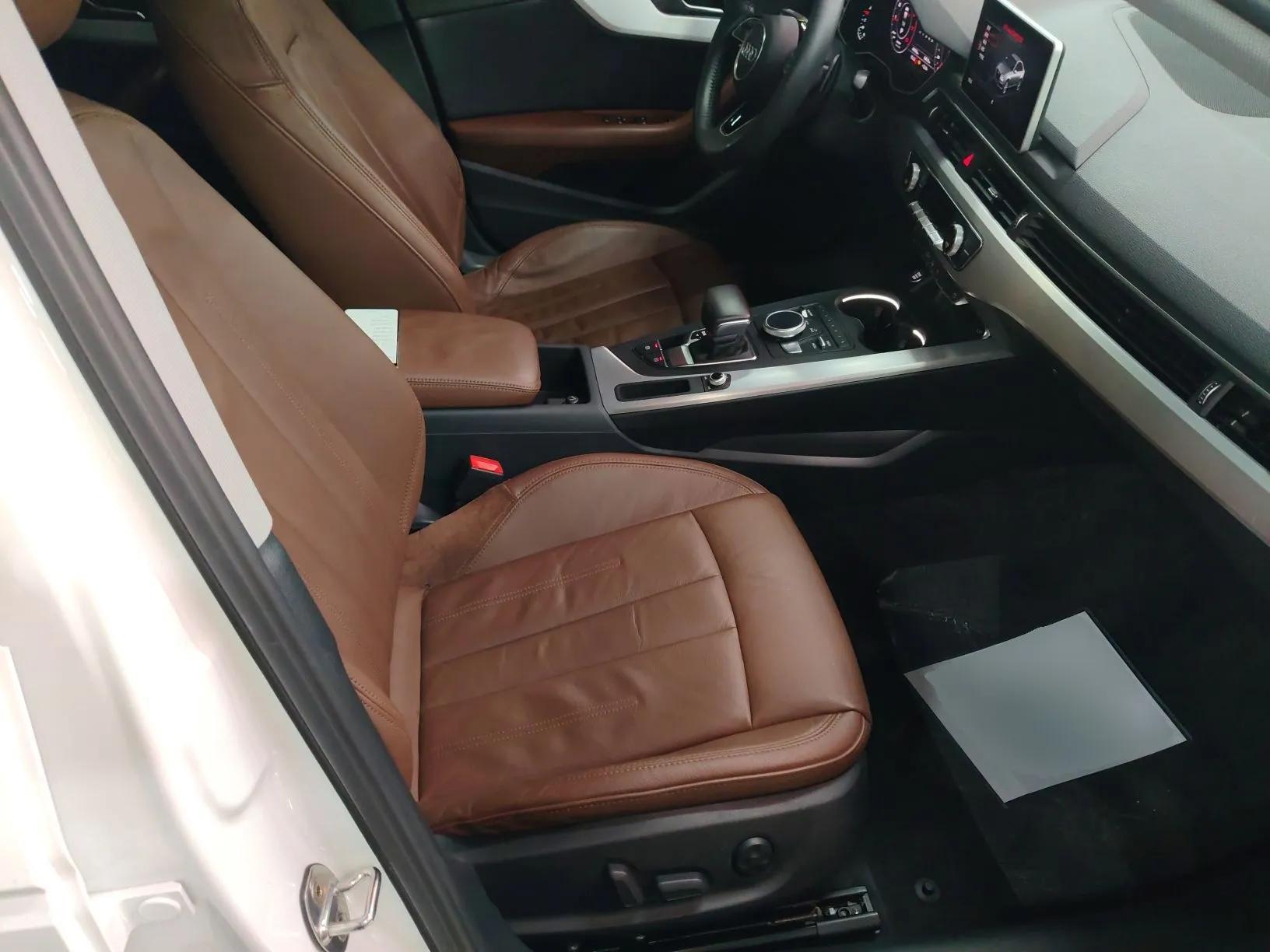 Audi A4L 2019 40 TFSI Fashion Edition China VI Emission Standard — миниатюра 23