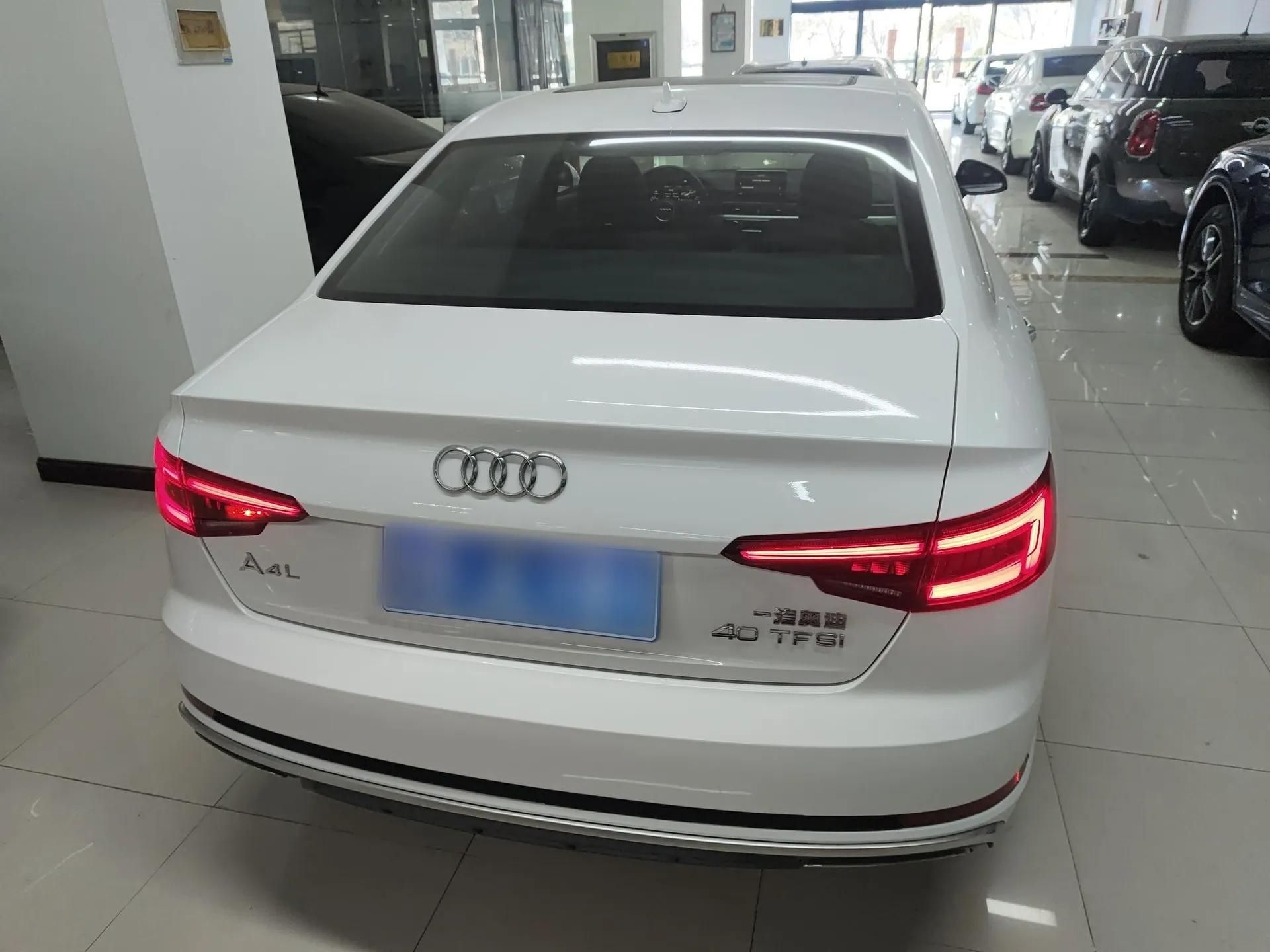 Audi A4L 2019 40 TFSI Fashion Edition China VI Emission Standard — миниатюра 5