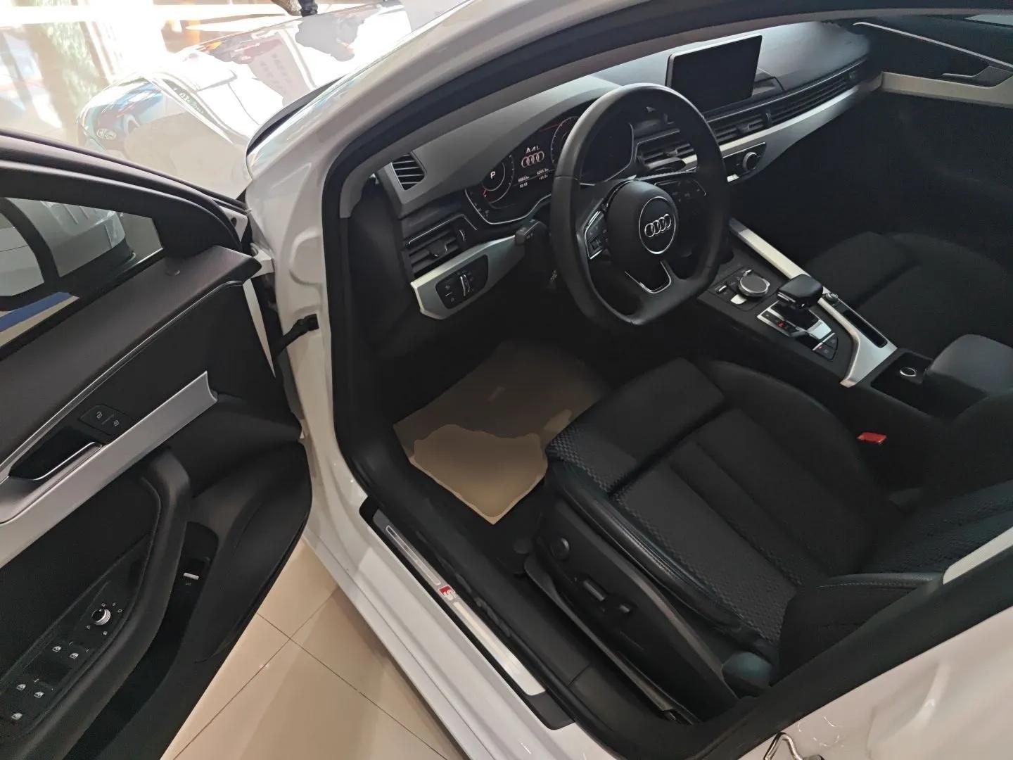 Audi A4L 2018 30th Anniversary Edition 40 TFSI Sport Edition — миниатюра 19
