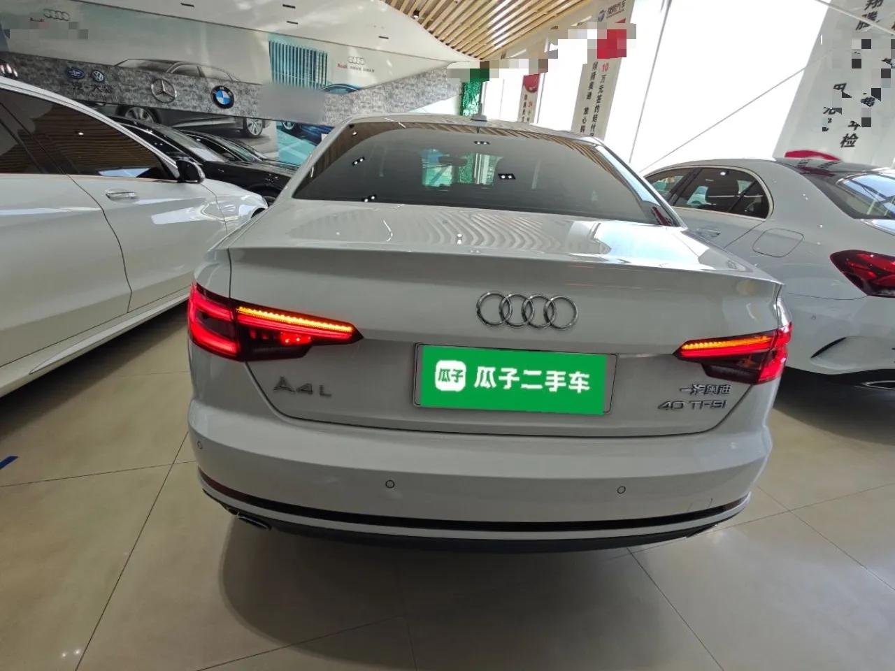 Audi A4L 2018 30th Anniversary Edition 40 TFSI Sport Edition — миниатюра 5