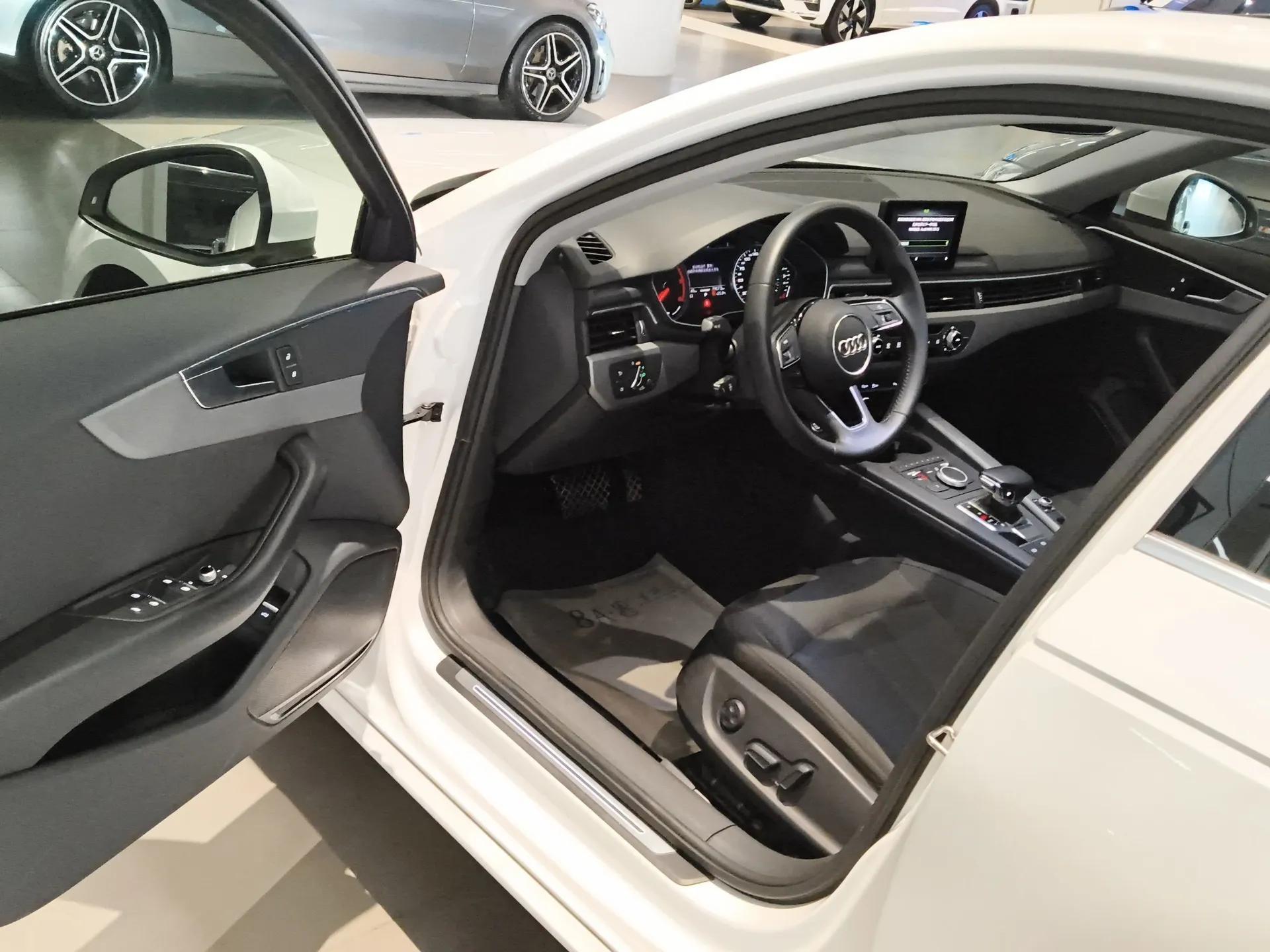 Audi A4L 2019 40 TFSI Ambition China VI — миниатюра 18