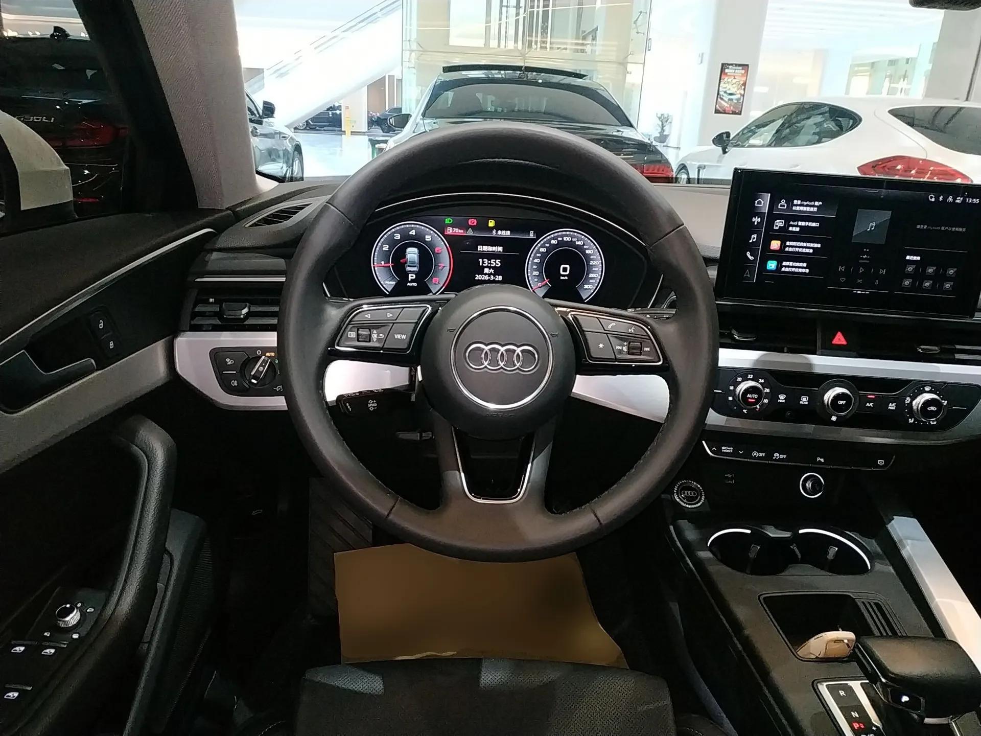 Audi A4L 2023 40 TFSI Fashion Dynamic Model — миниатюра 14
