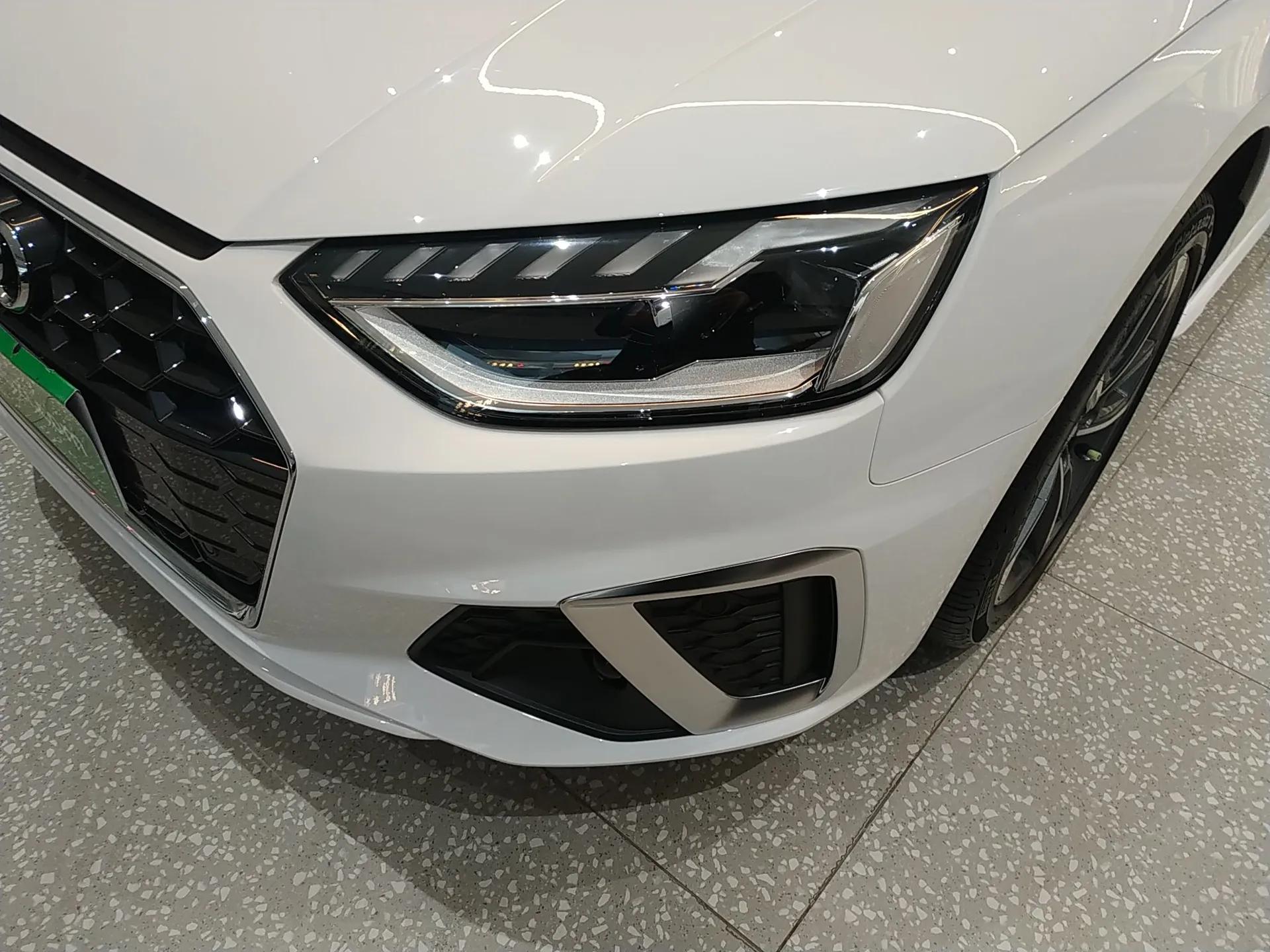 Audi A4L 2023 40 TFSI Fashion Dynamic Model — миниатюра 9