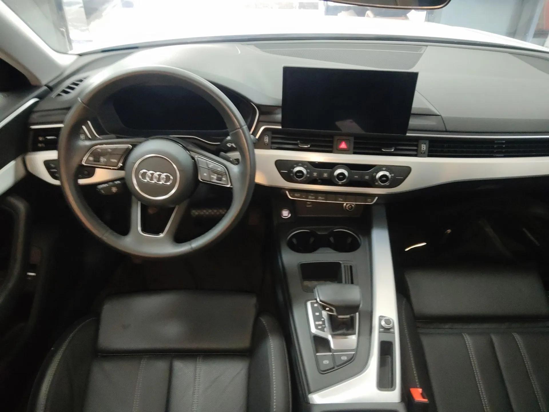 Audi A4L 2023 40 TFSI Fashion Dynamic Model — миниатюра 13