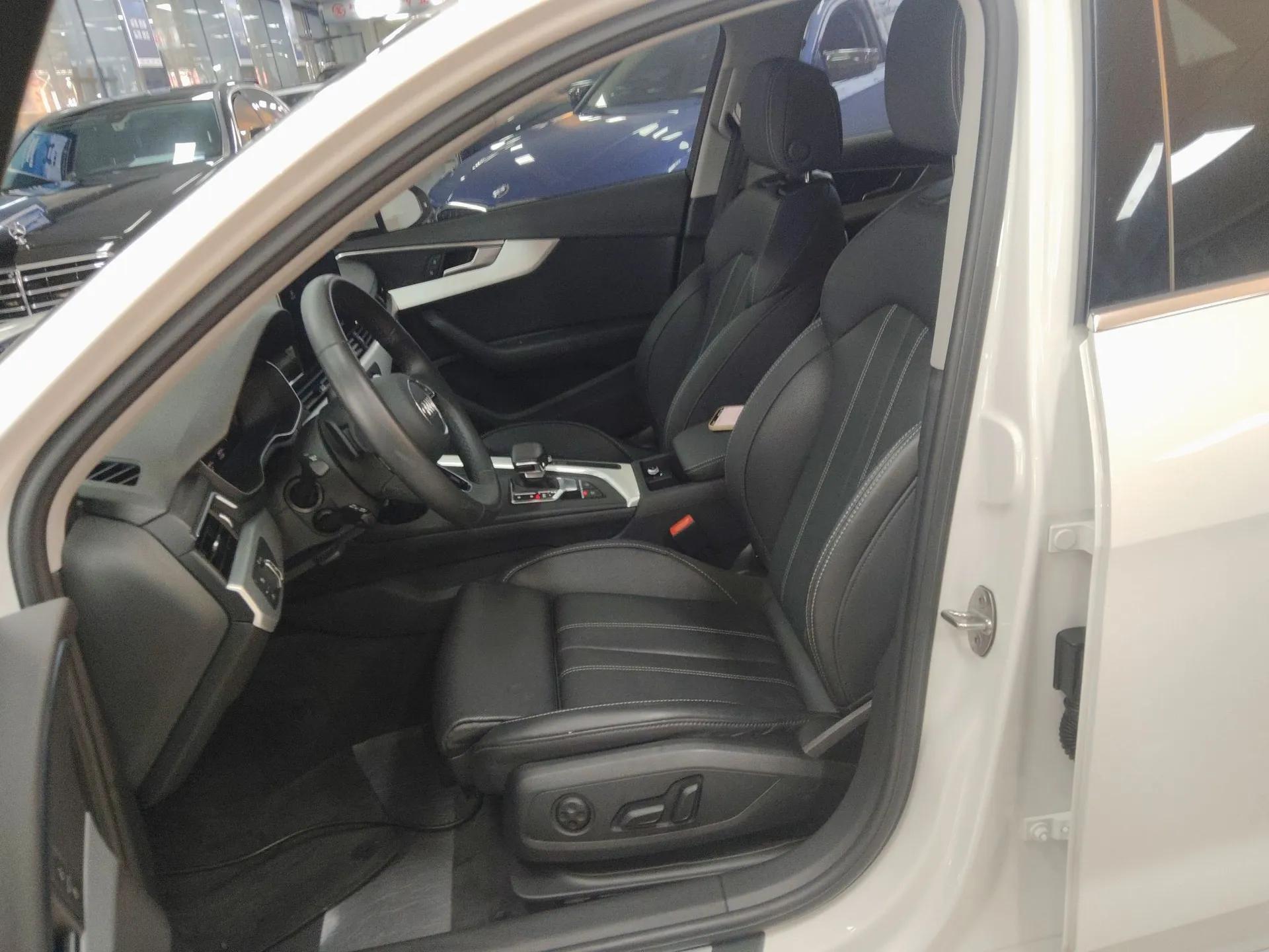 Audi A4L 2023 40 TFSI Fashion Dynamic Model — миниатюра 18