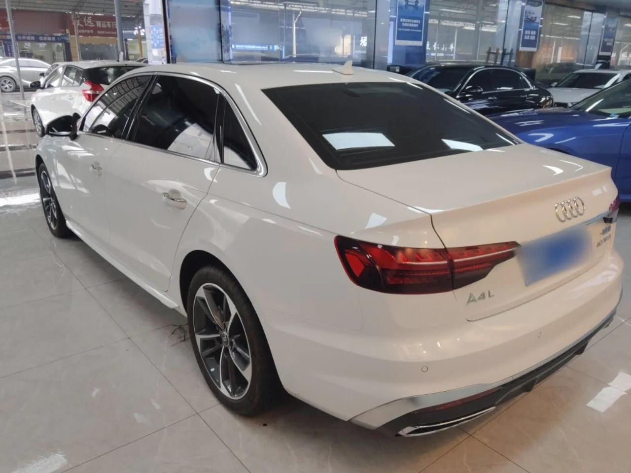 Audi A4L 2023 40 TFSI Fashion Dynamic Model — миниатюра 4