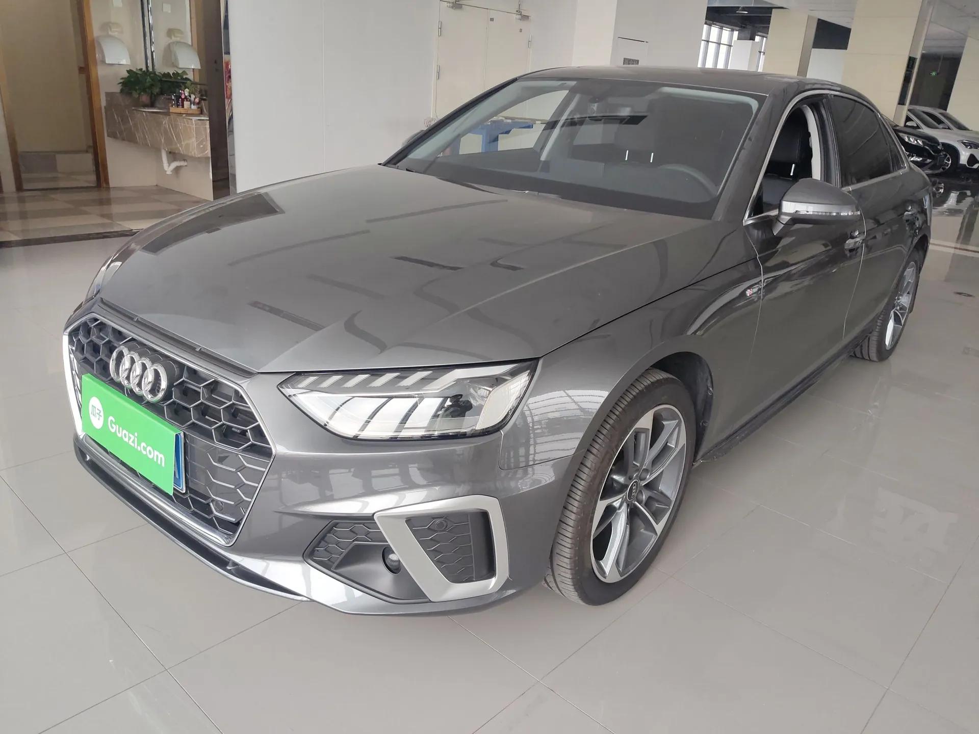 Audi A4L 2022 40 TFSI Fashion Dynamic Model — миниатюра 1