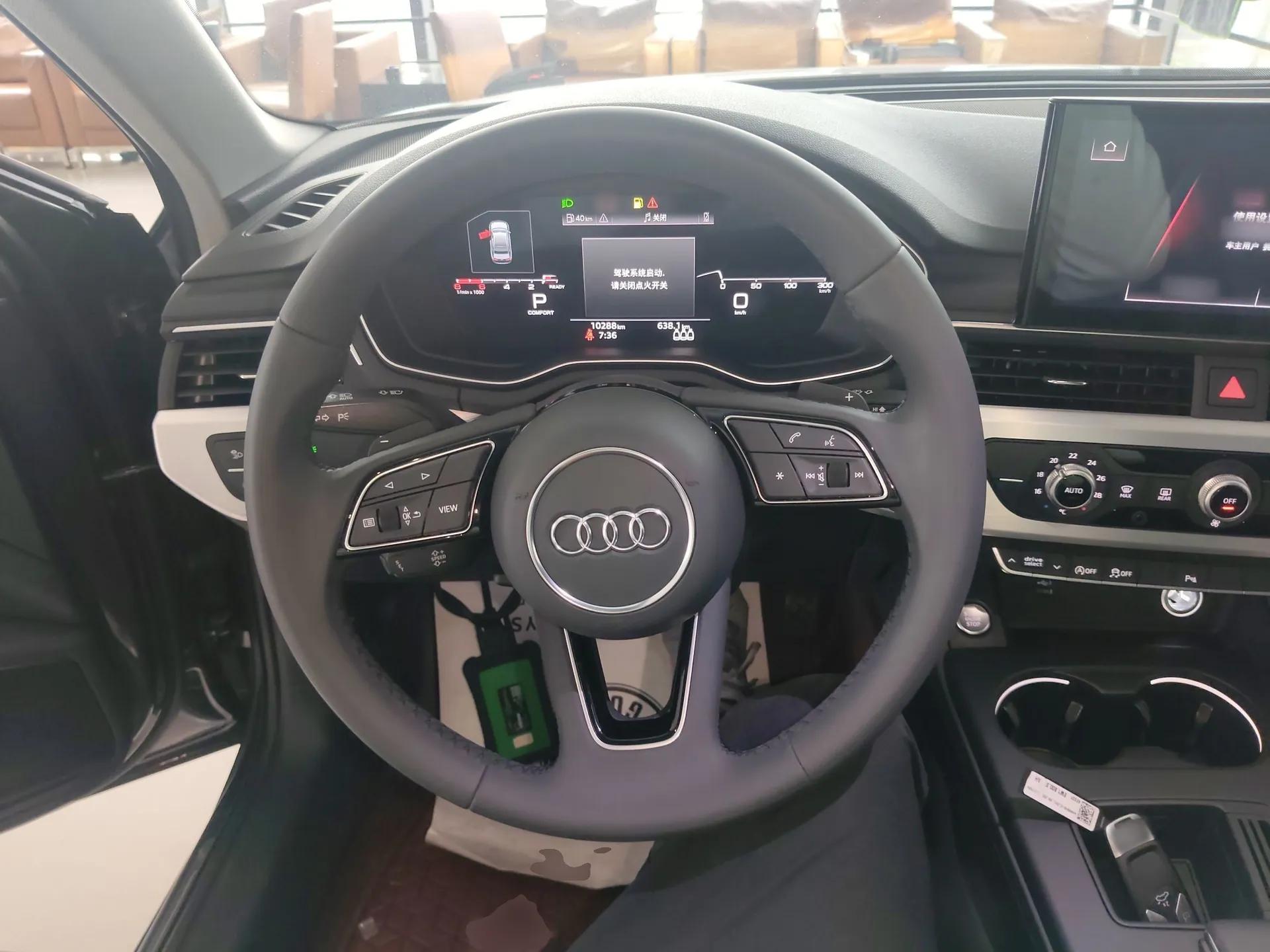 Audi A4L 2022 40 TFSI Fashion Dynamic Model — миниатюра 14