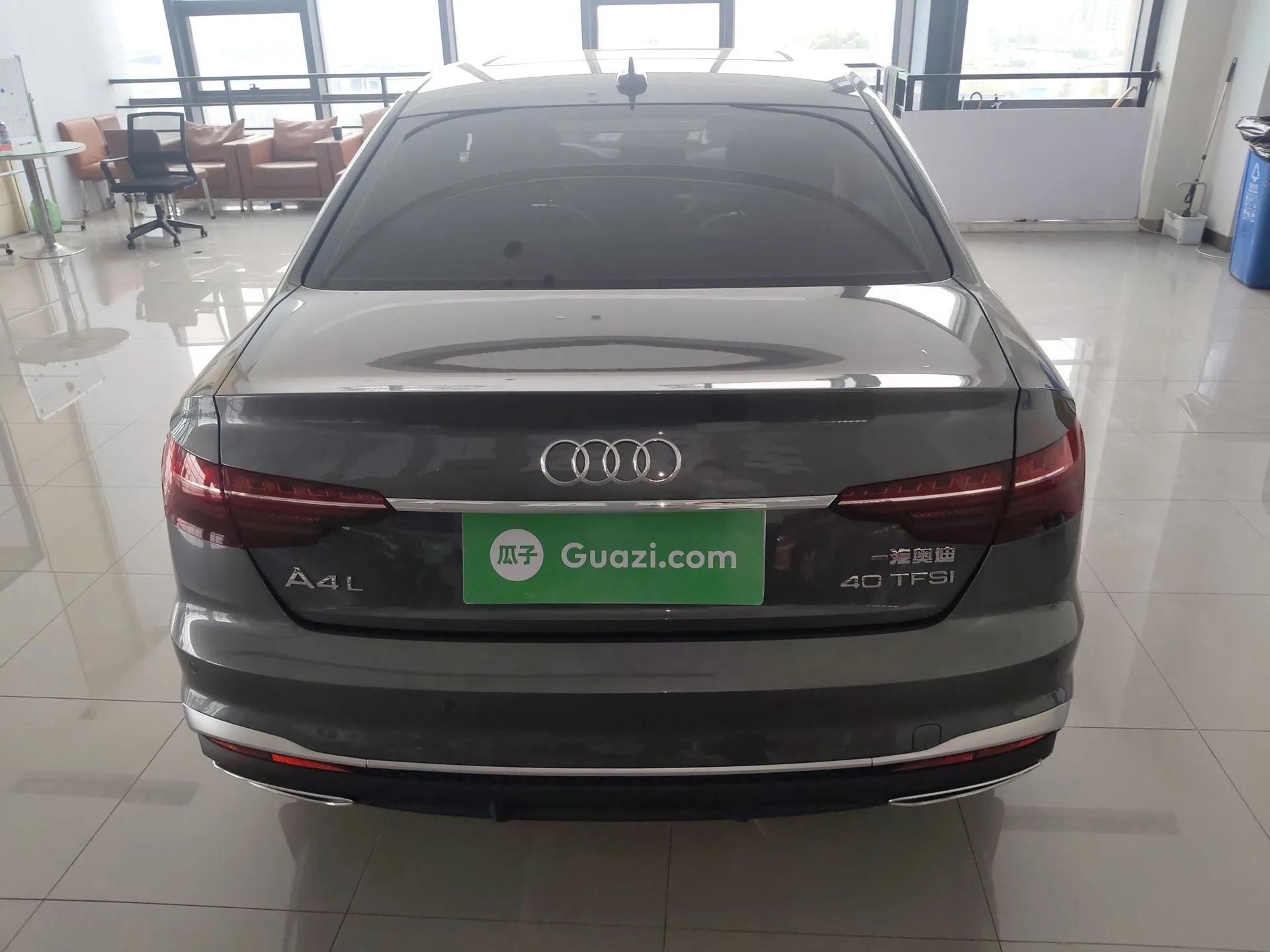 Audi A4L 2022 40 TFSI Fashion Dynamic Model — миниатюра 5