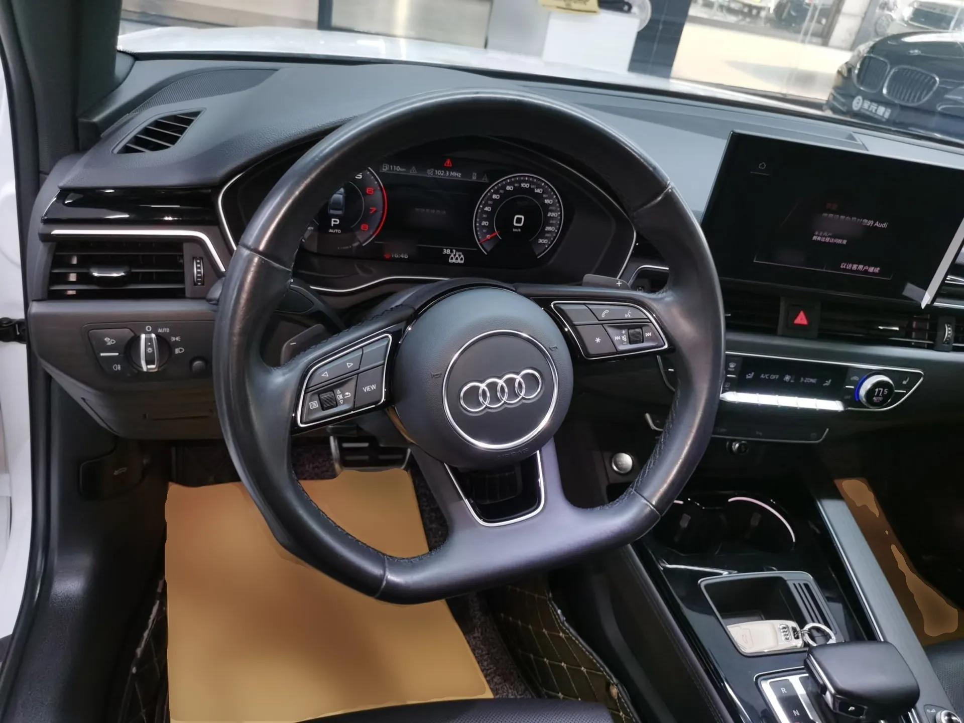 Audi A4L 2023 40 TFSI Luxury Dynamic Model — миниатюра 14
