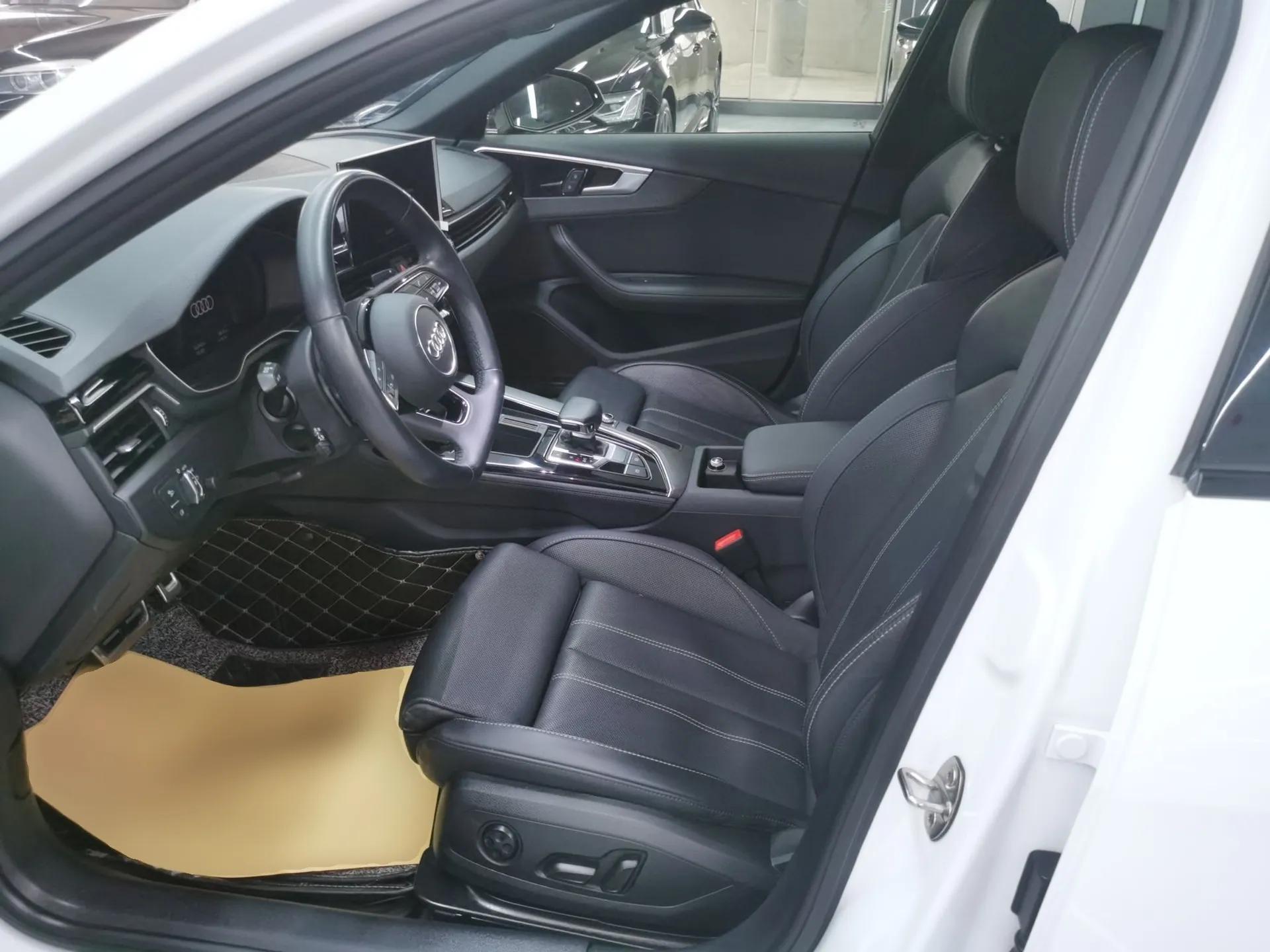 Audi A4L 2023 40 TFSI Luxury Dynamic Model — миниатюра 18