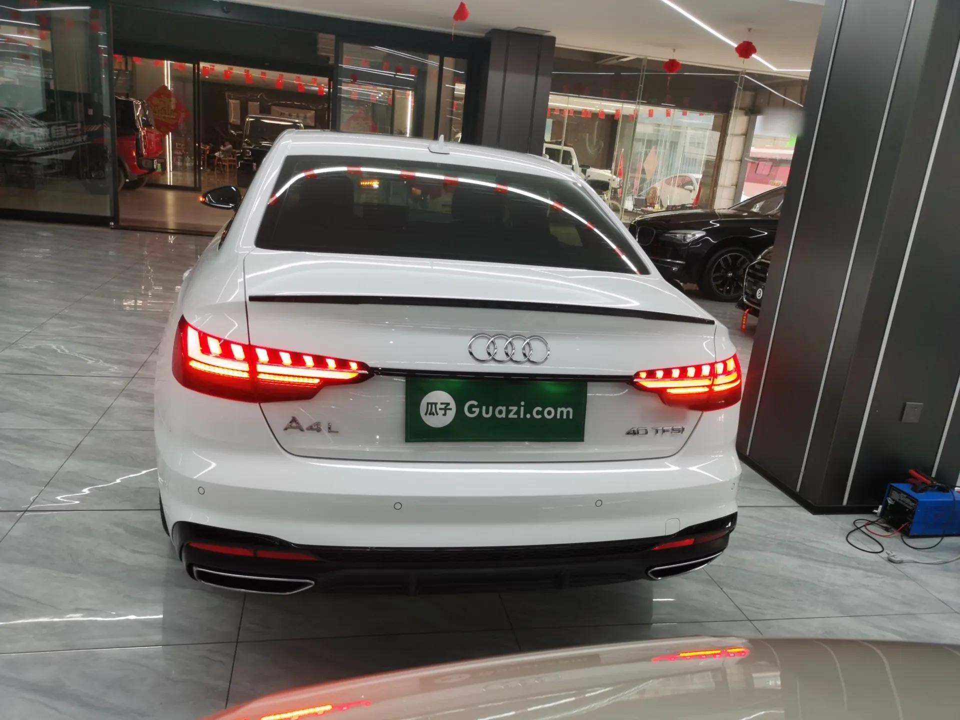 Audi A4L 2023 40 TFSI Luxury Dynamic Model — миниатюра 5