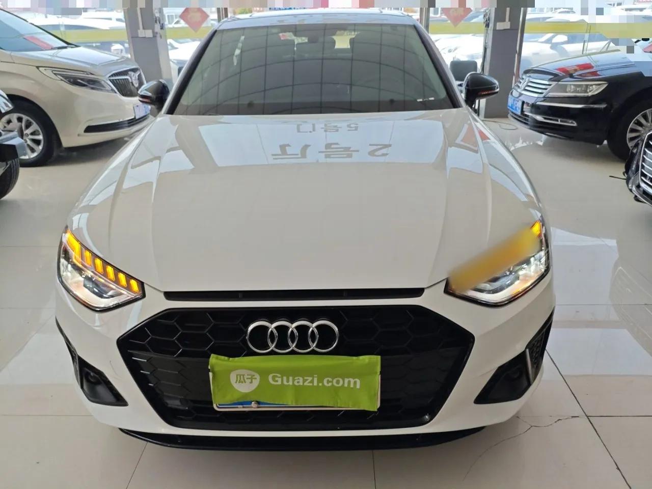 Audi A4L 2022 40 TFSI Luxury Dynamic Model — миниатюра 2